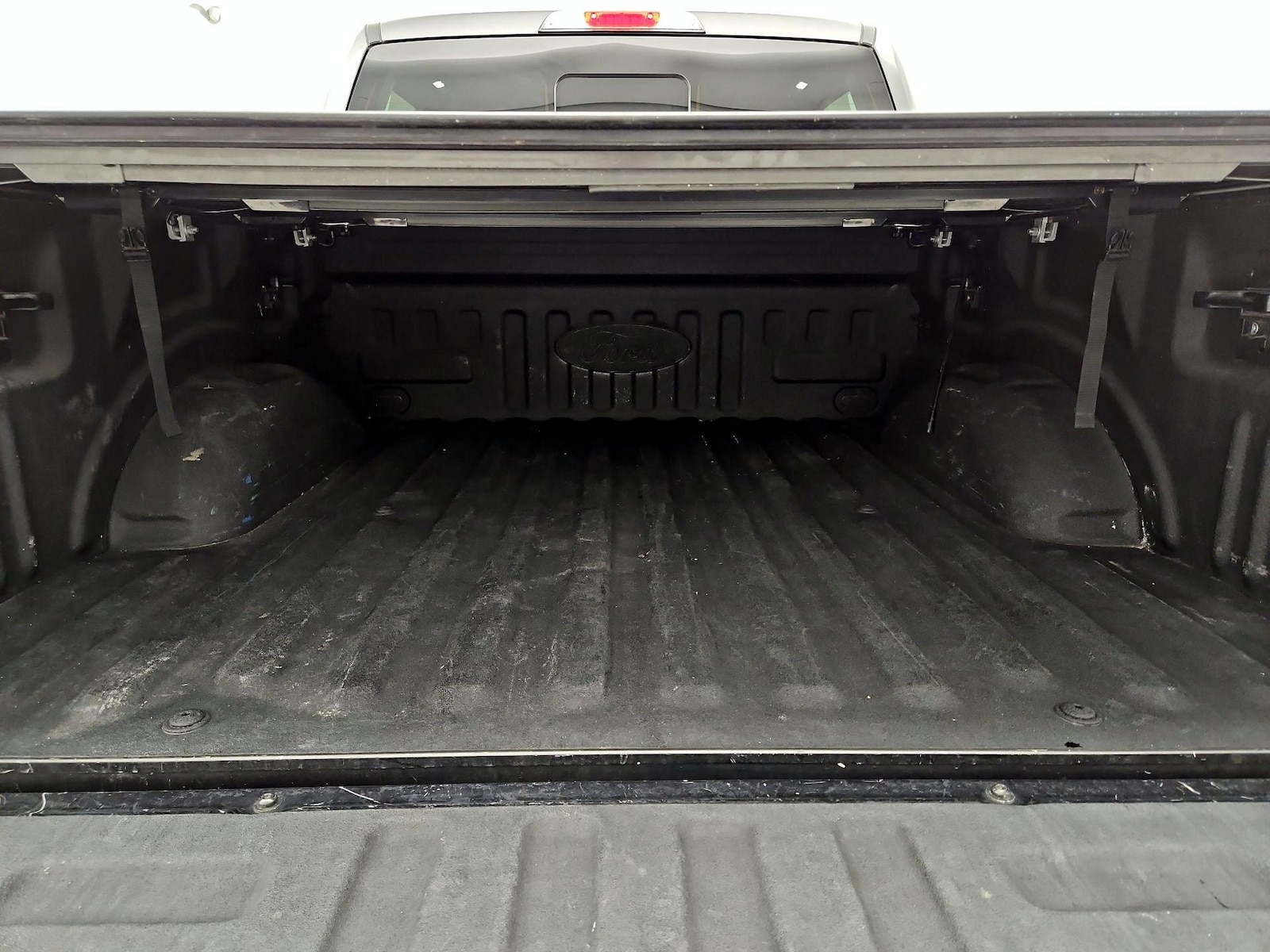 2017 Ford F-150 Lariat - Photo 23