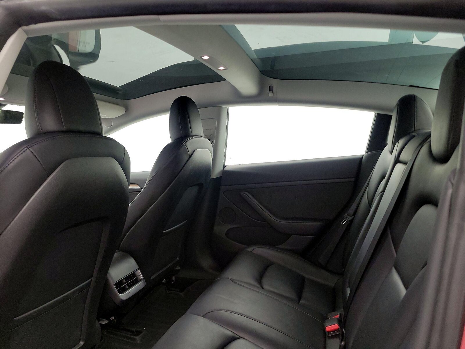 Skylight(s) & Overhead Airbags