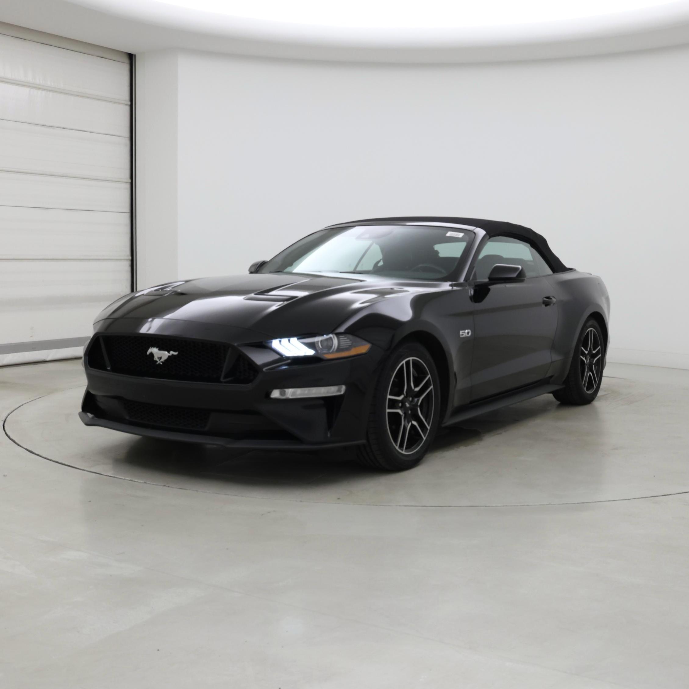 Thumbnail: 2021 Ford Mustang - 4