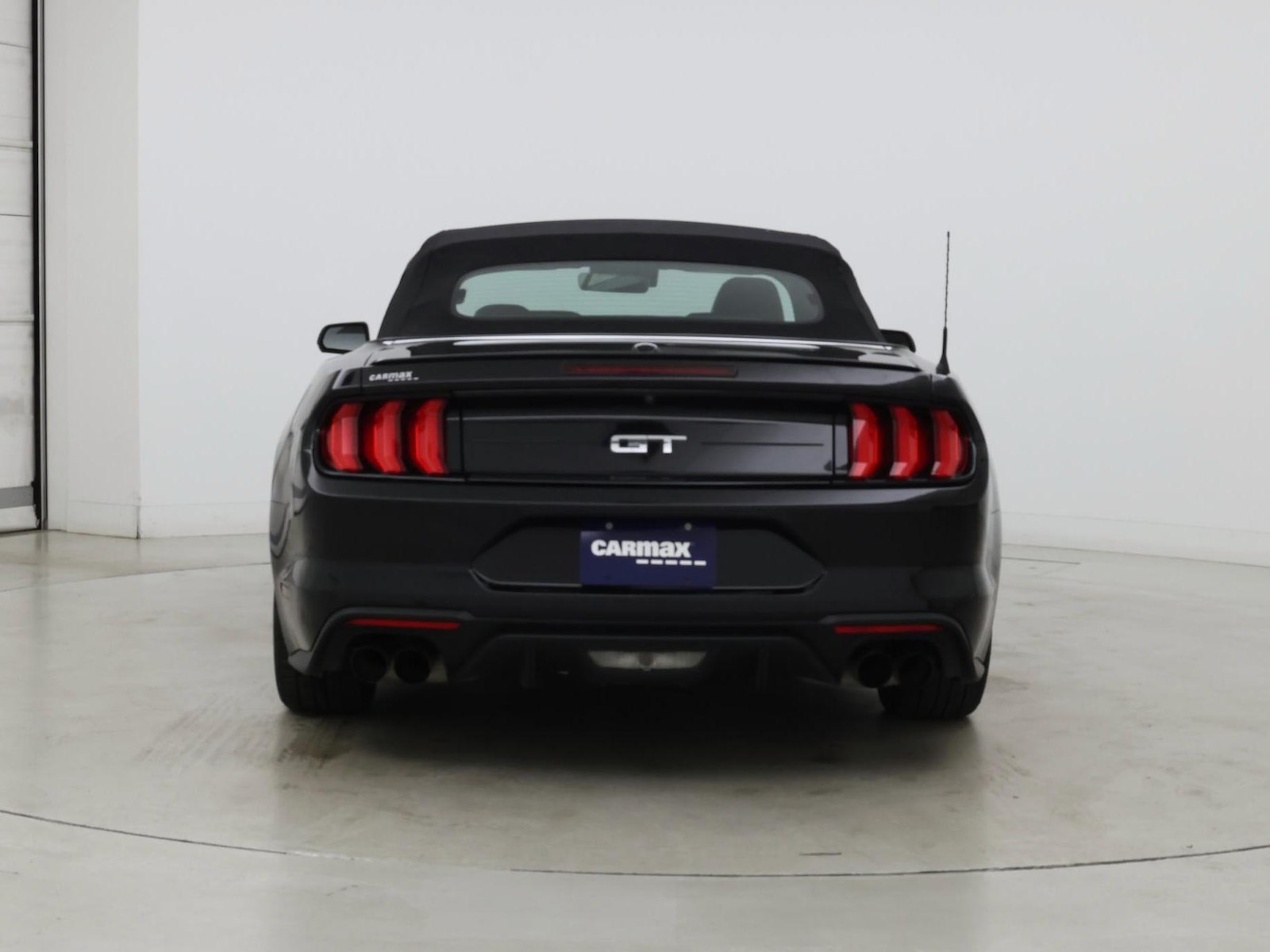 2021 Ford Mustang GT Premium - Photo 7