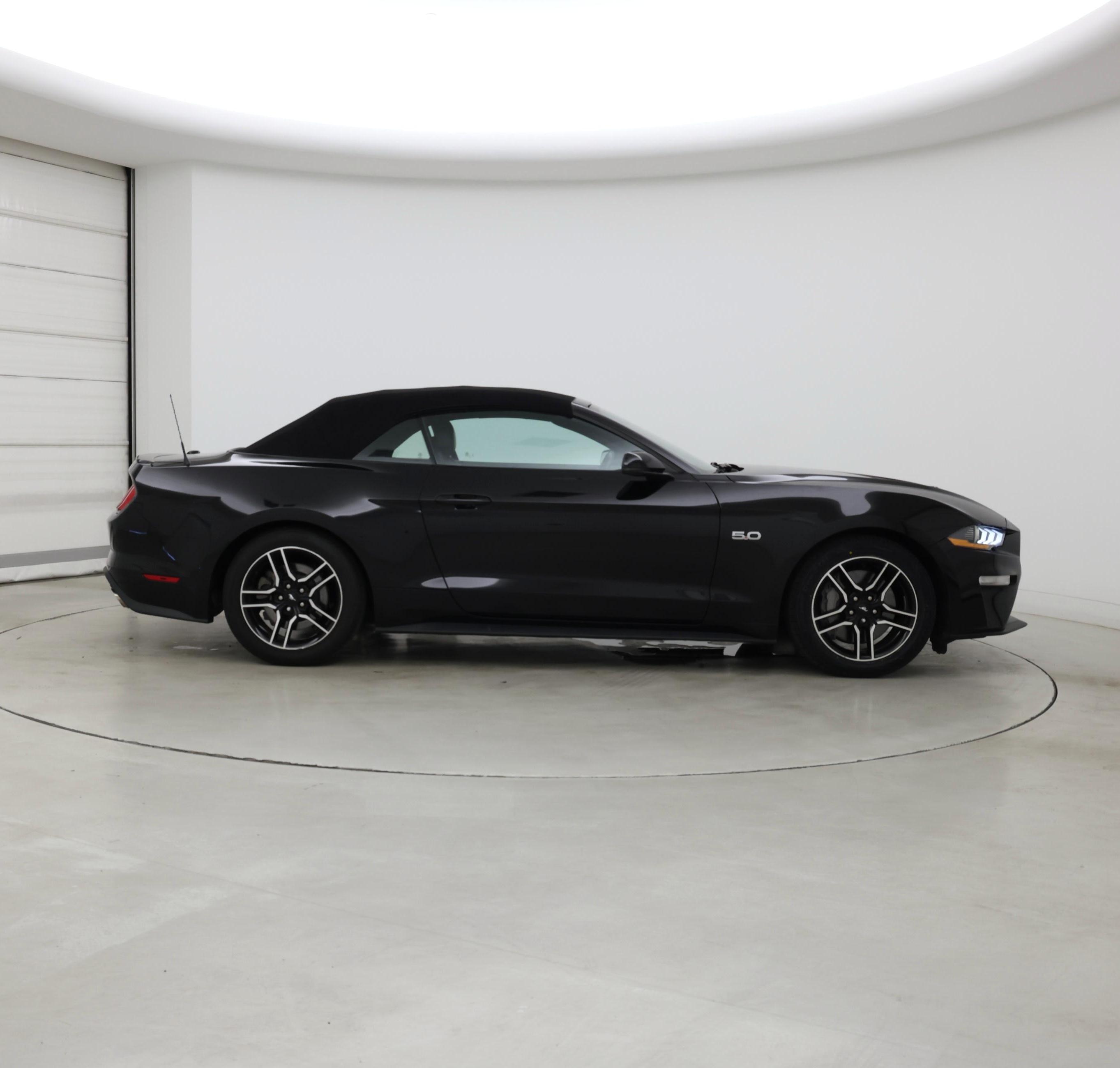 Thumbnail: 2021 Ford Mustang - 7