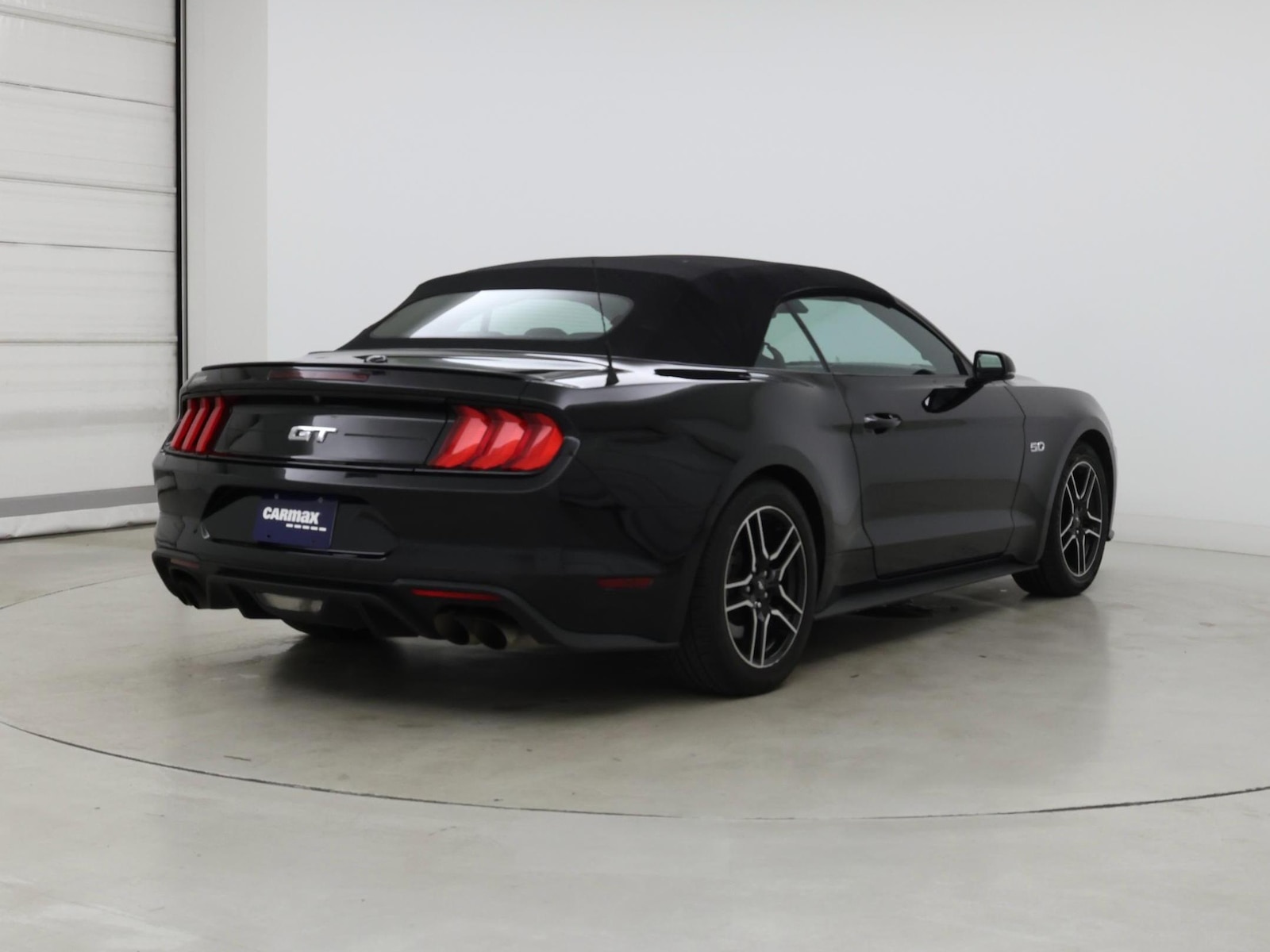 2021 Ford Mustang GT Premium - Photo 9