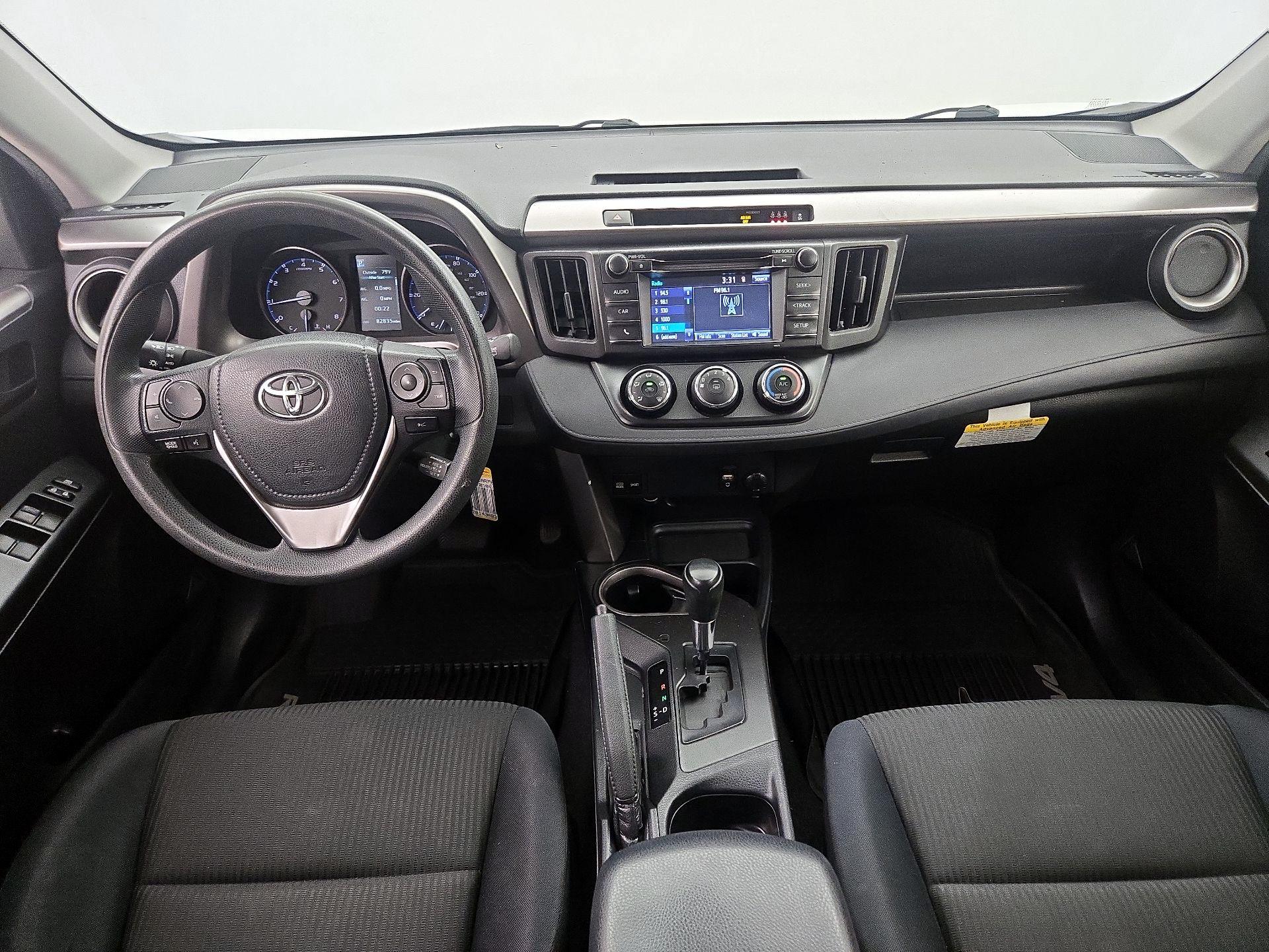 Thumbnail: 2017 Toyota RAV4 - 9