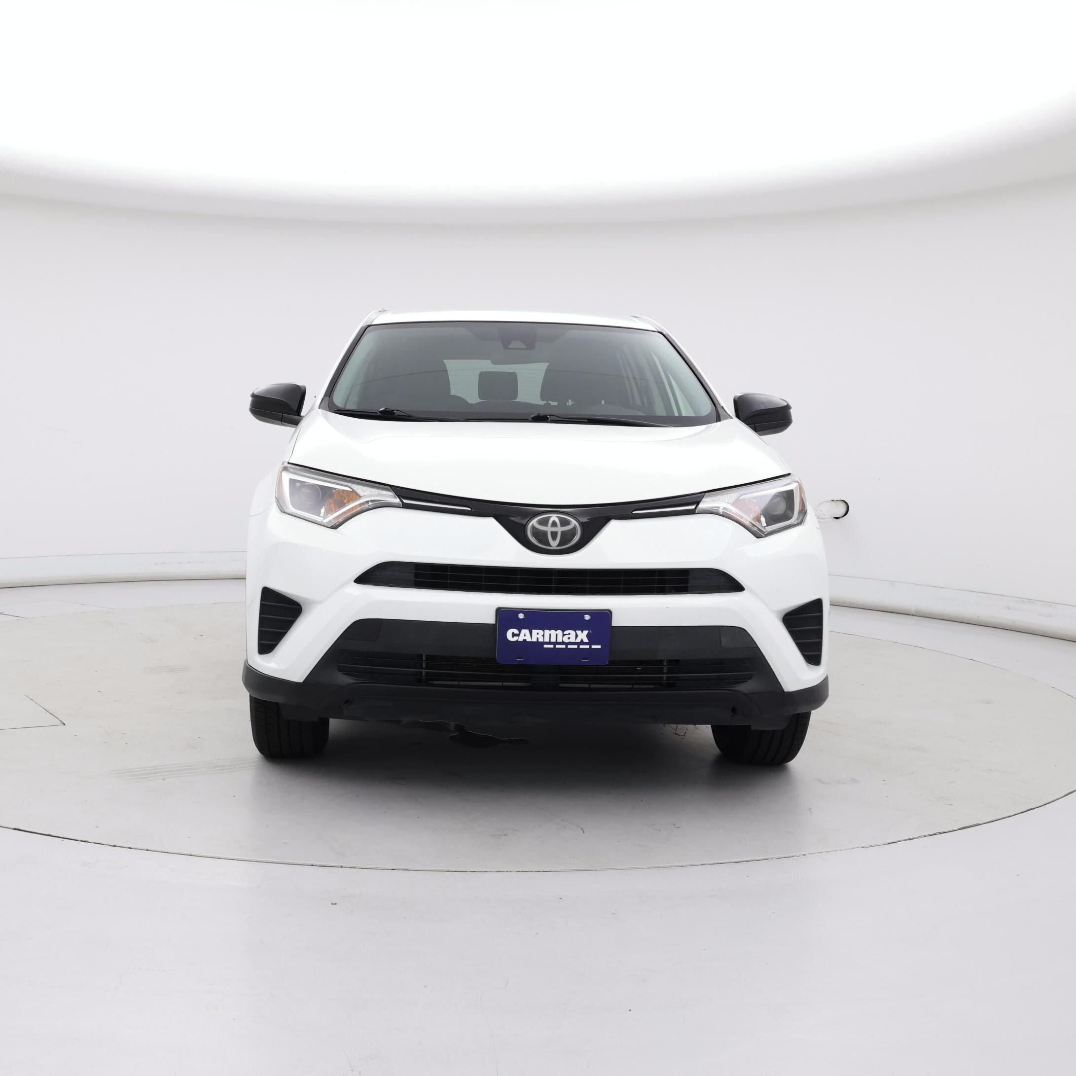 Thumbnail: 2017 Toyota RAV4 - 5