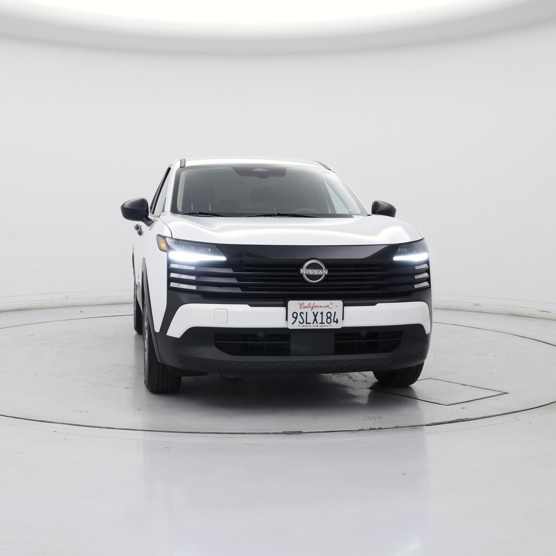 Thumbnail: 2025 Nissan Kicks - 5