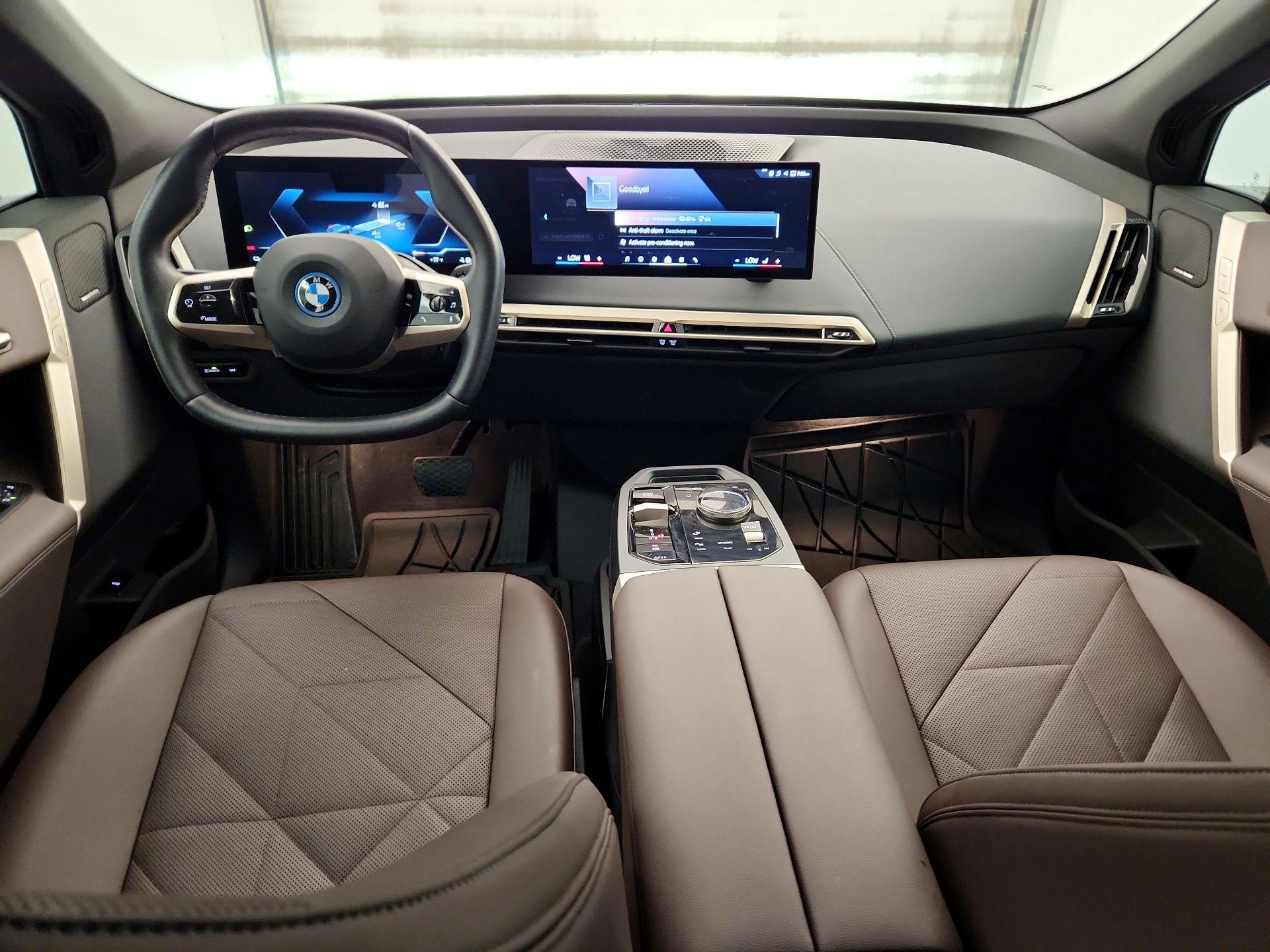 Thumbnail: 2024 BMW iX - 9