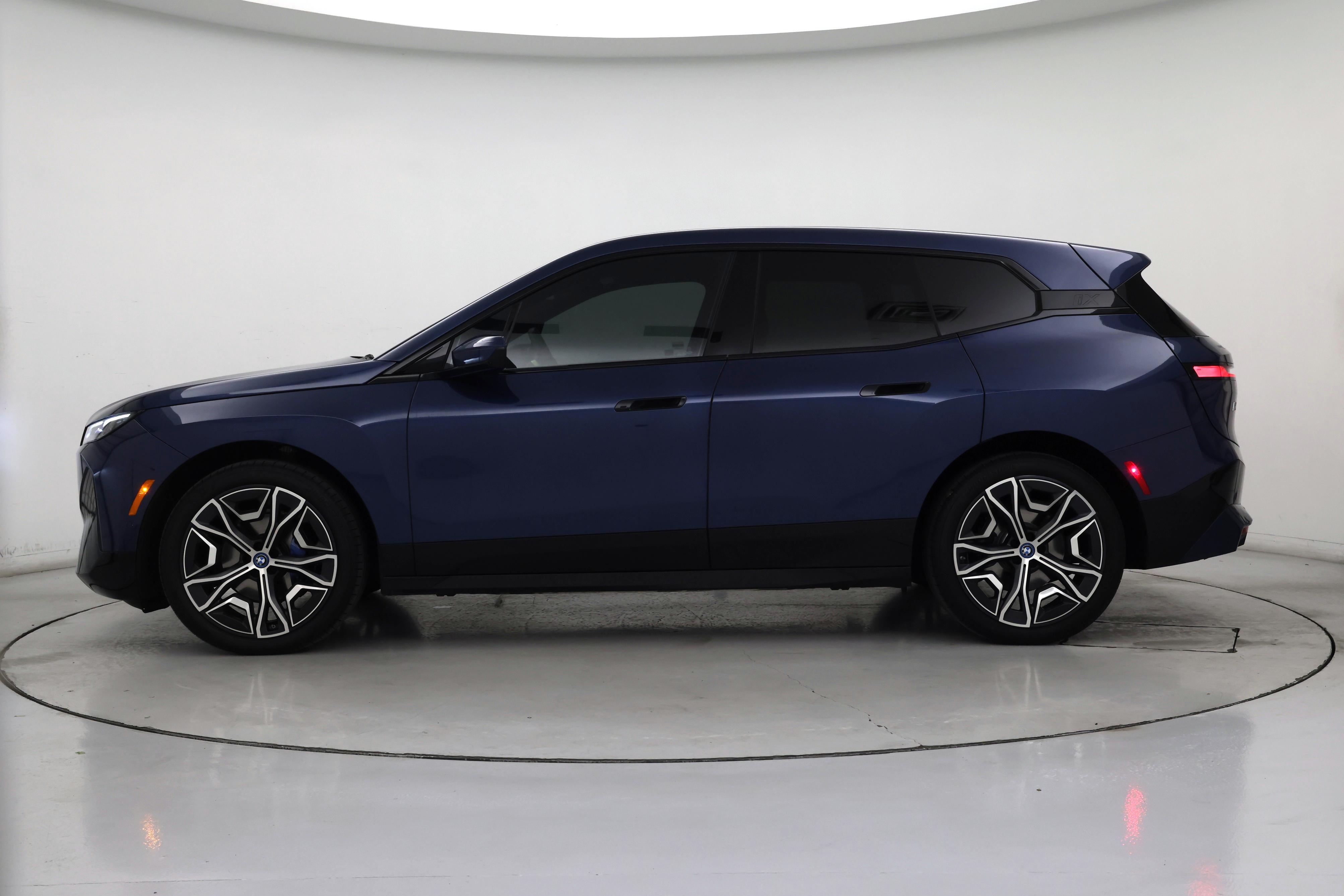 Thumbnail: 2024 BMW iX - 3