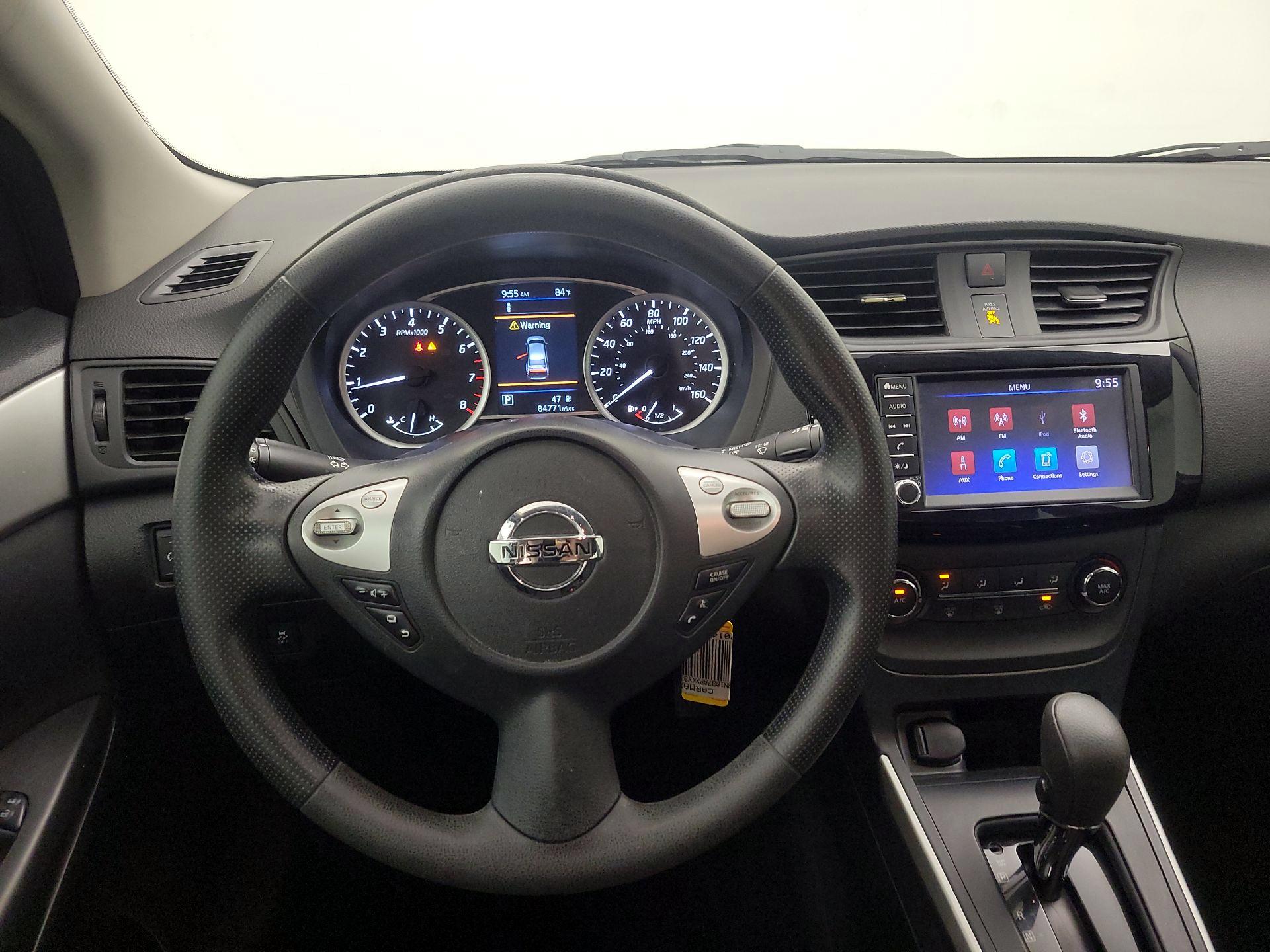 Thumbnail: 2019 Nissan Sentra - 10