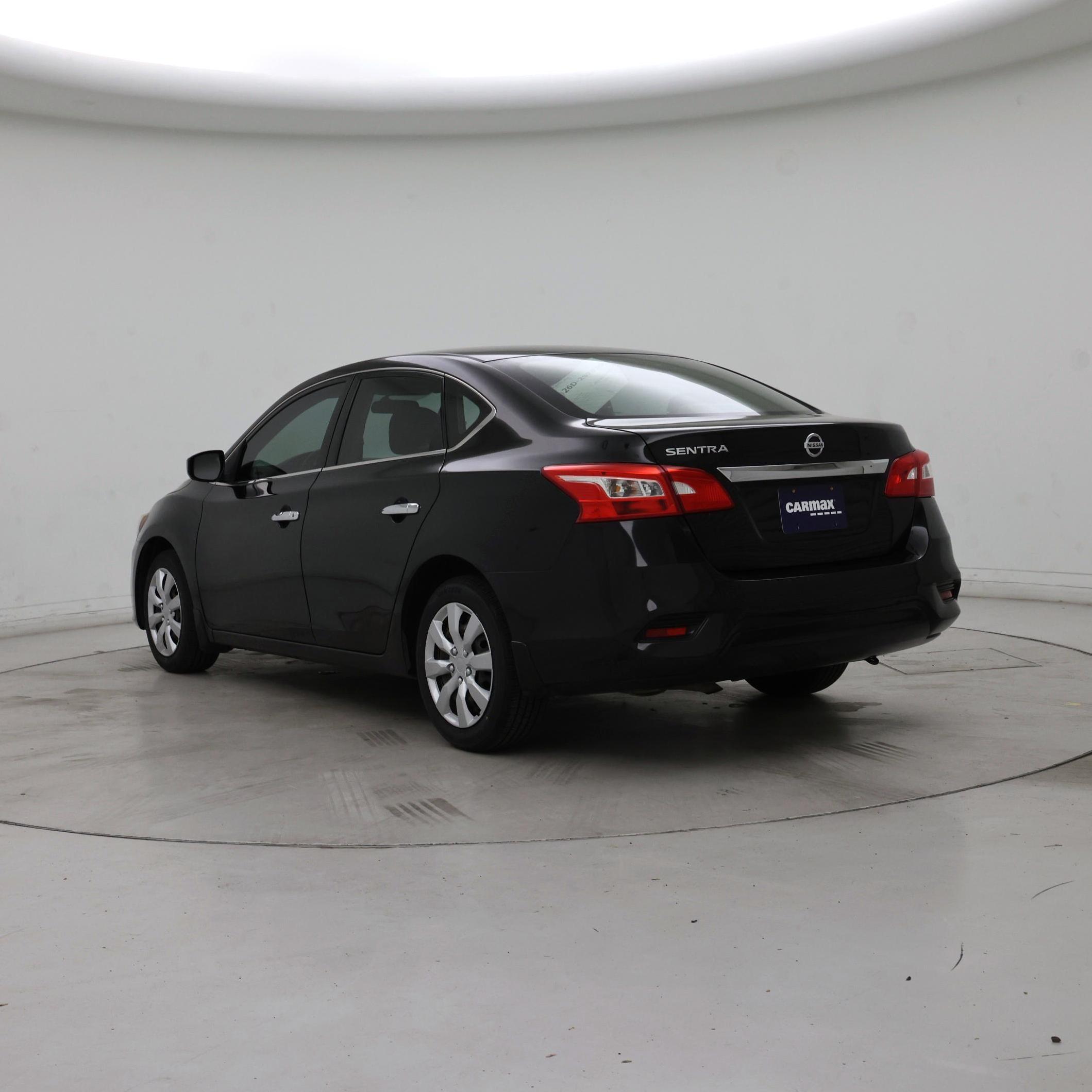 Thumbnail: 2019 Nissan Sentra - 2