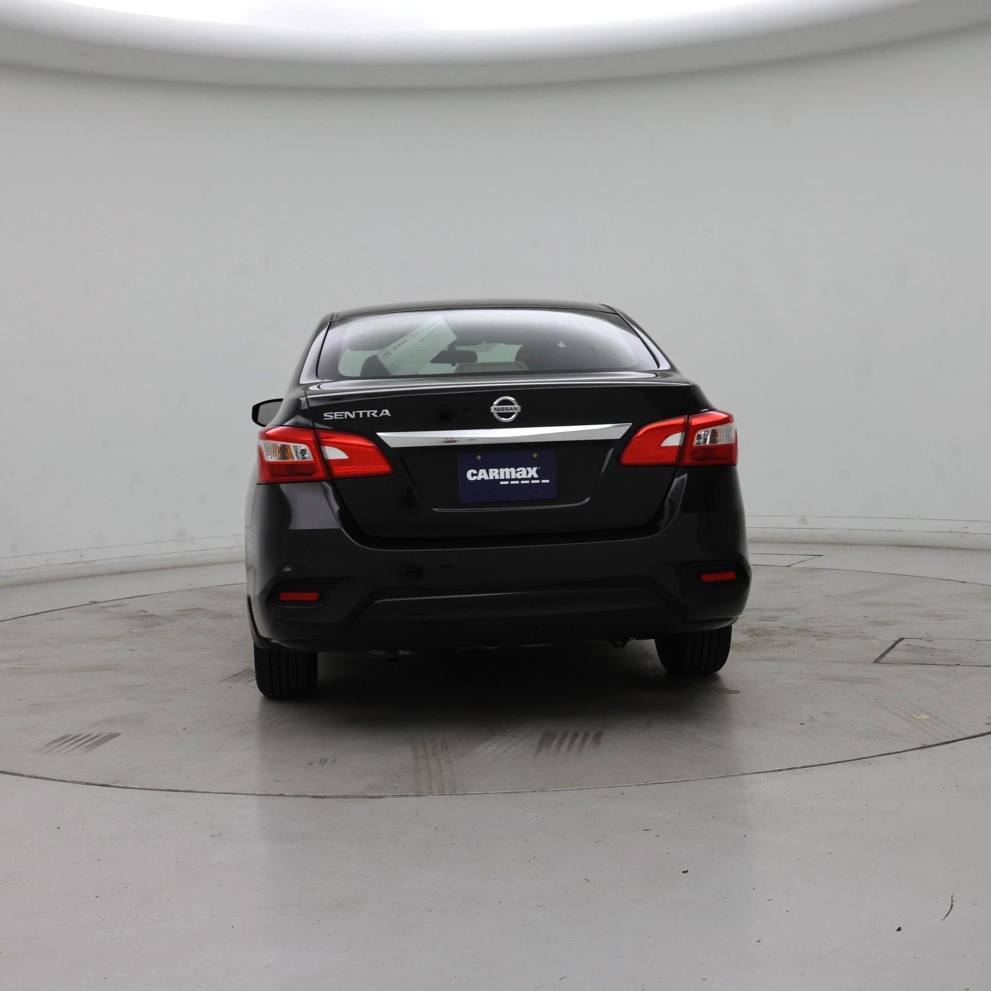 Thumbnail: 2019 Nissan Sentra - 6