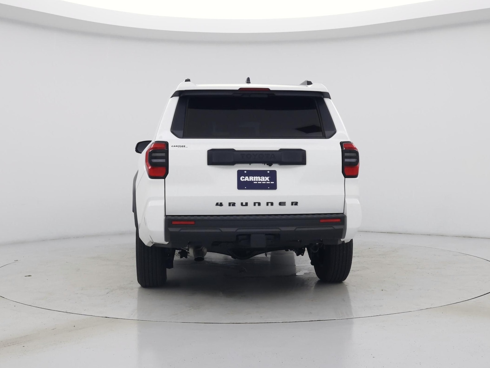 2026 Toyota 4Runner SR5 - Photo 7
