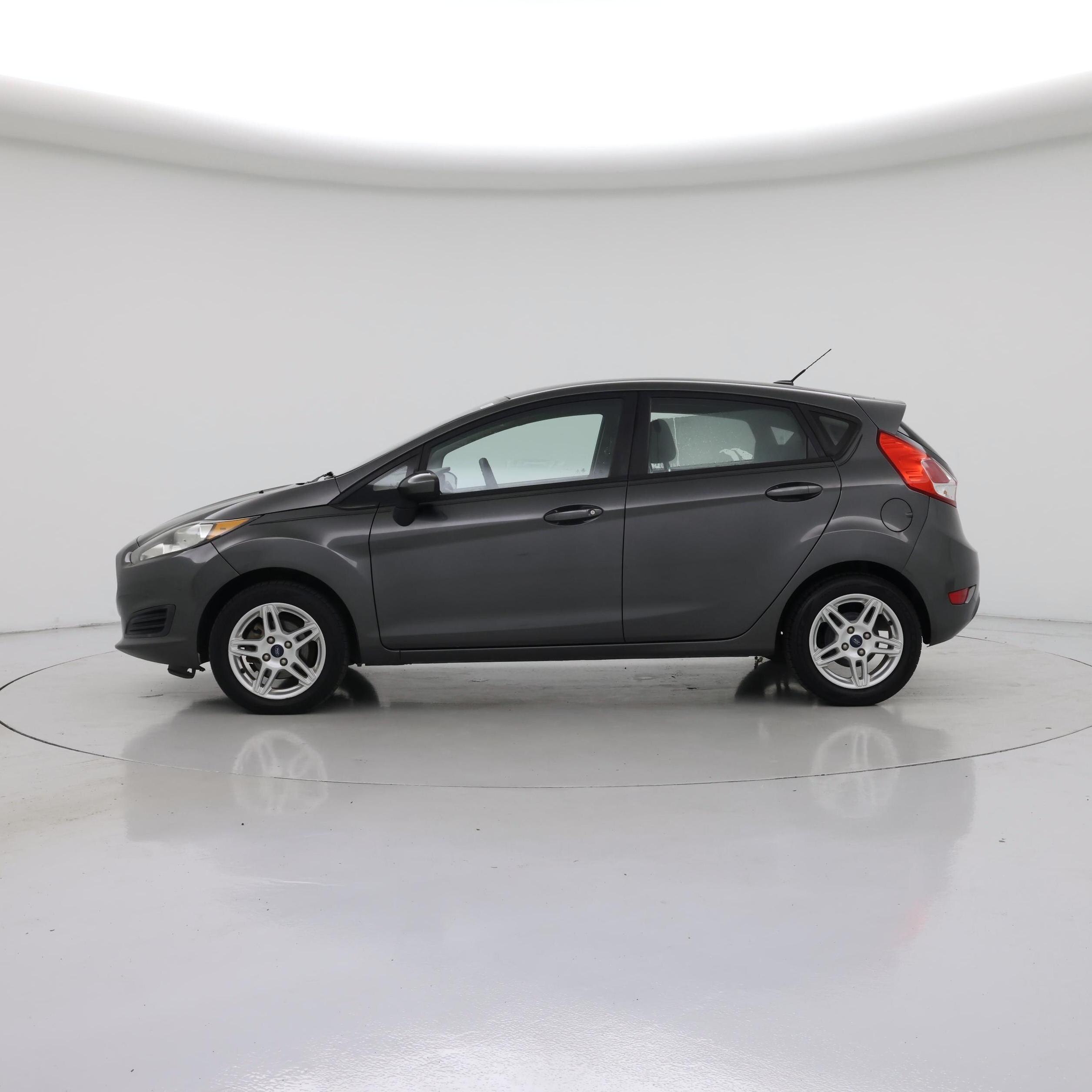 Thumbnail: 2017 Ford Fiesta - 3