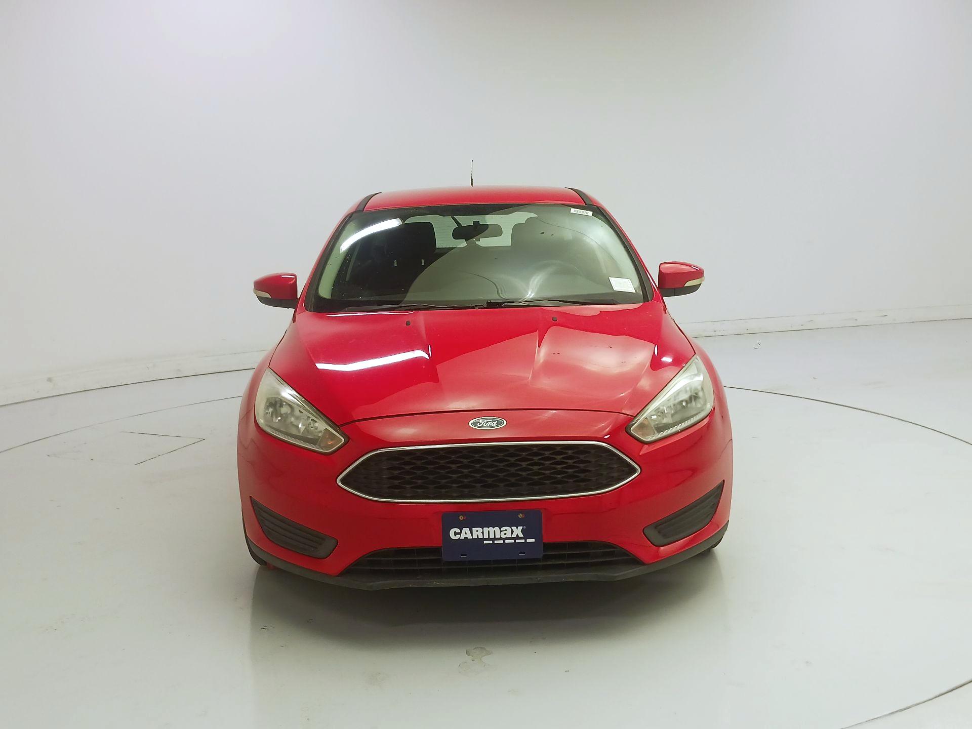 Thumbnail: 2015 Ford Focus - 2