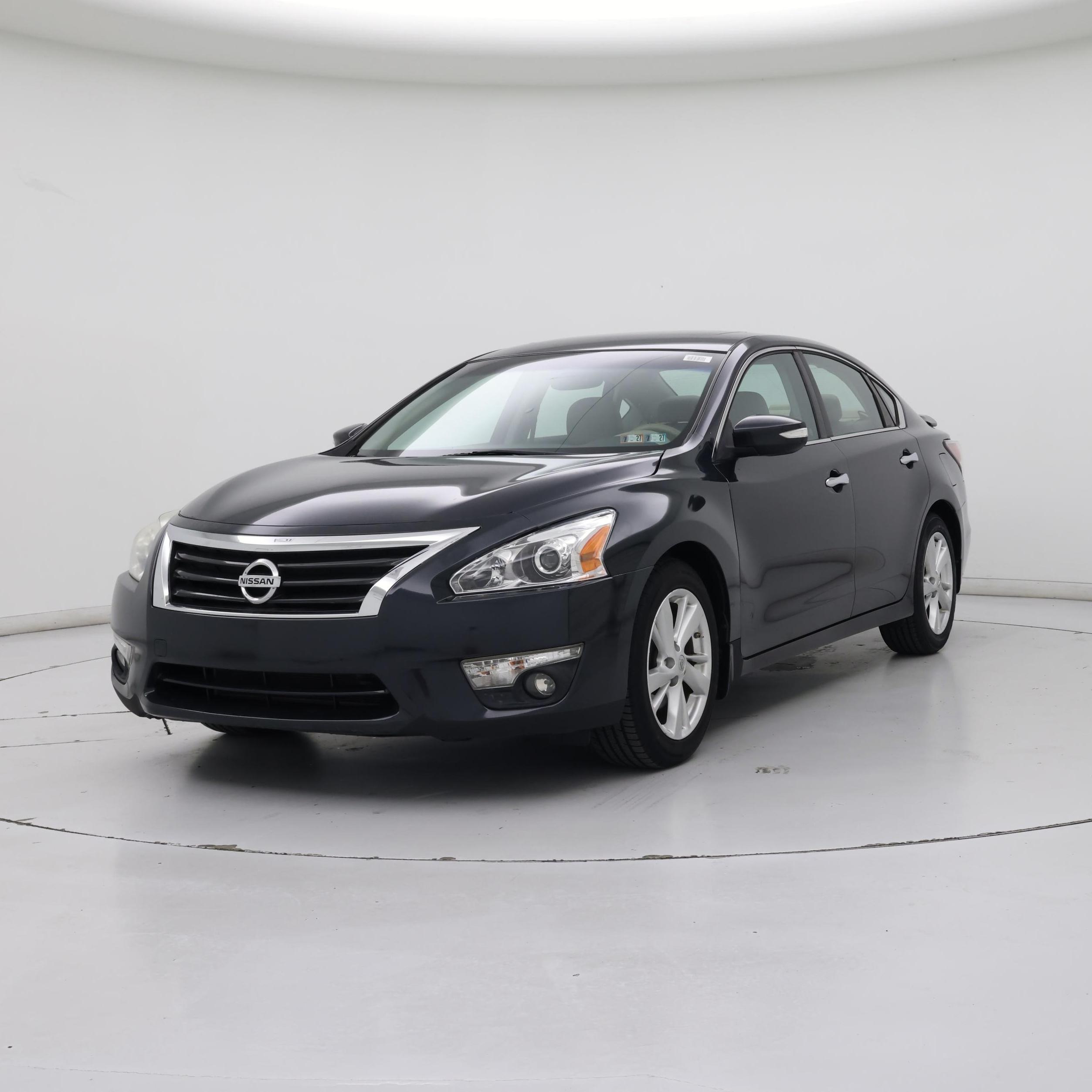 Thumbnail: 2014 Nissan Altima - 4