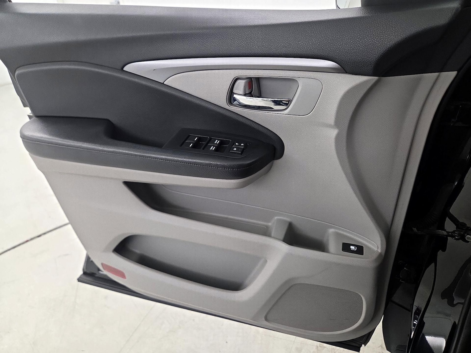 2019 Honda Pilot EX - Photo 13