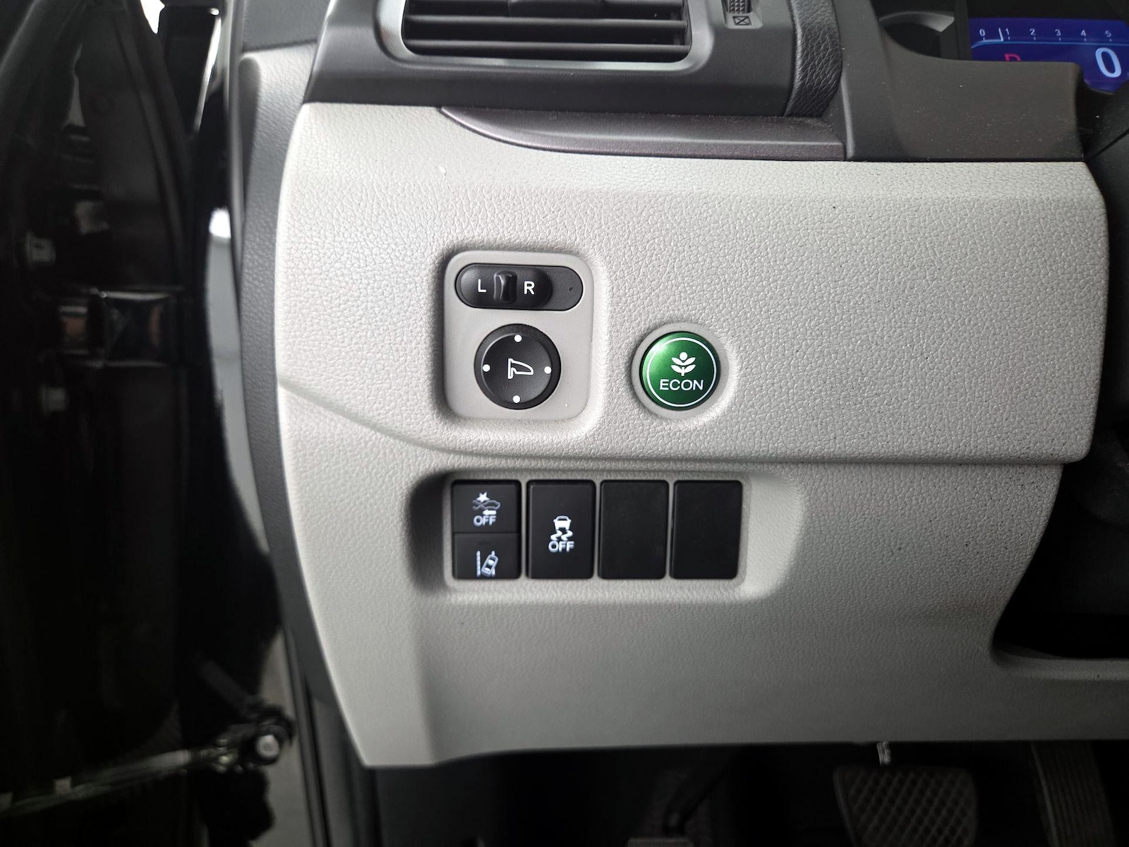 2019 Honda Pilot EX - Photo 14
