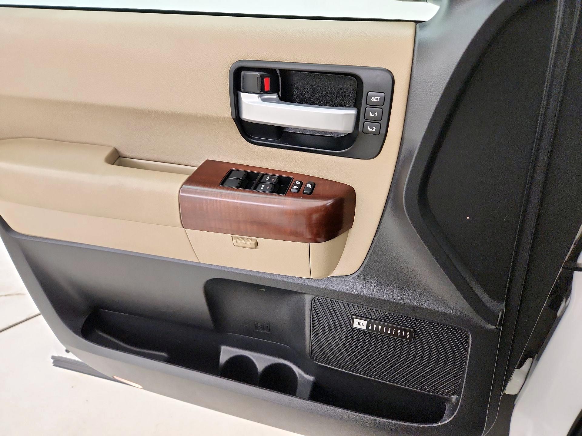Thumbnail: 2016 Toyota Sequoia - 12