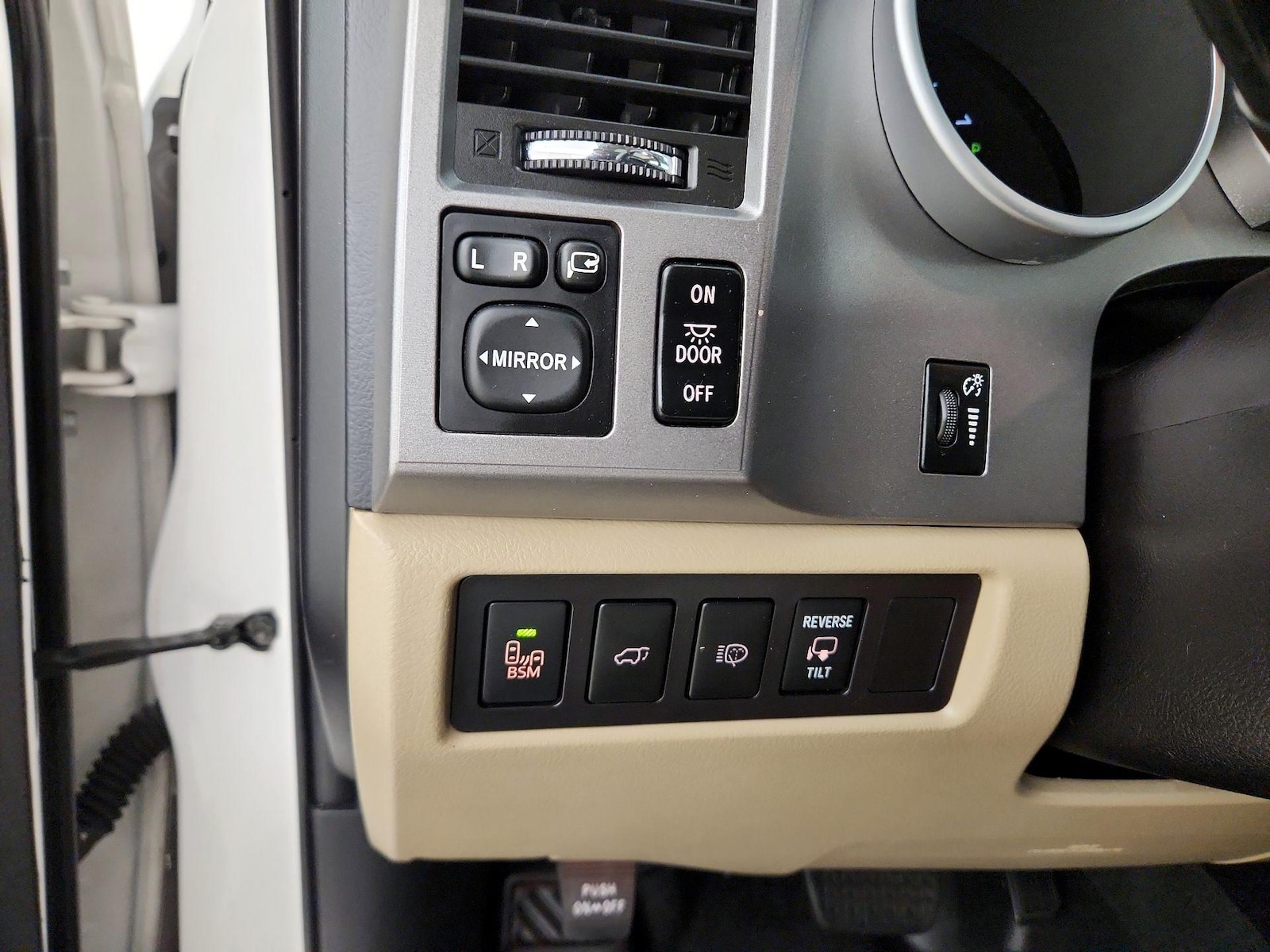 2016 Toyota Sequoia Platinum - Photo 14