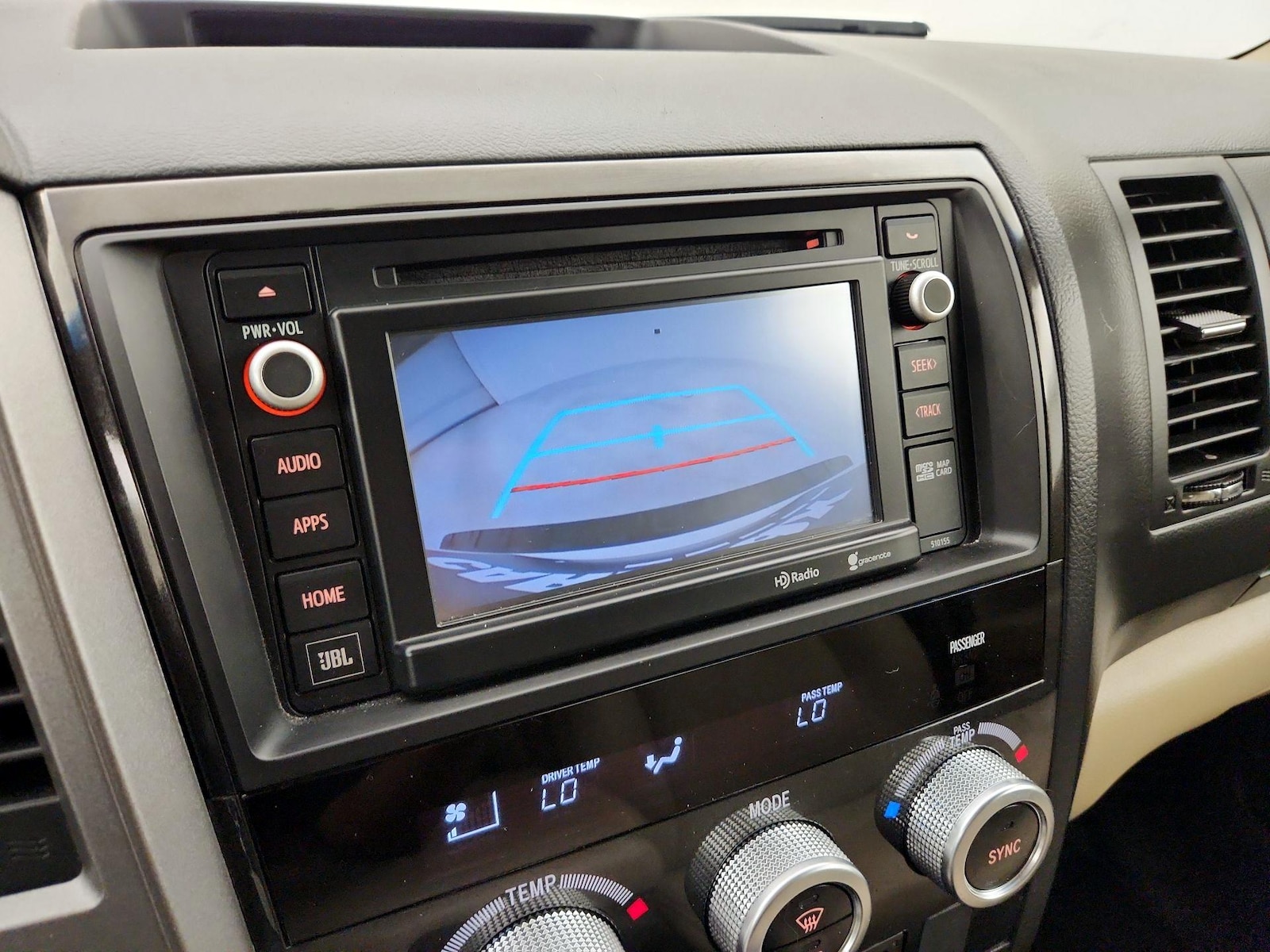 2016 Toyota Sequoia Platinum - Photo 16