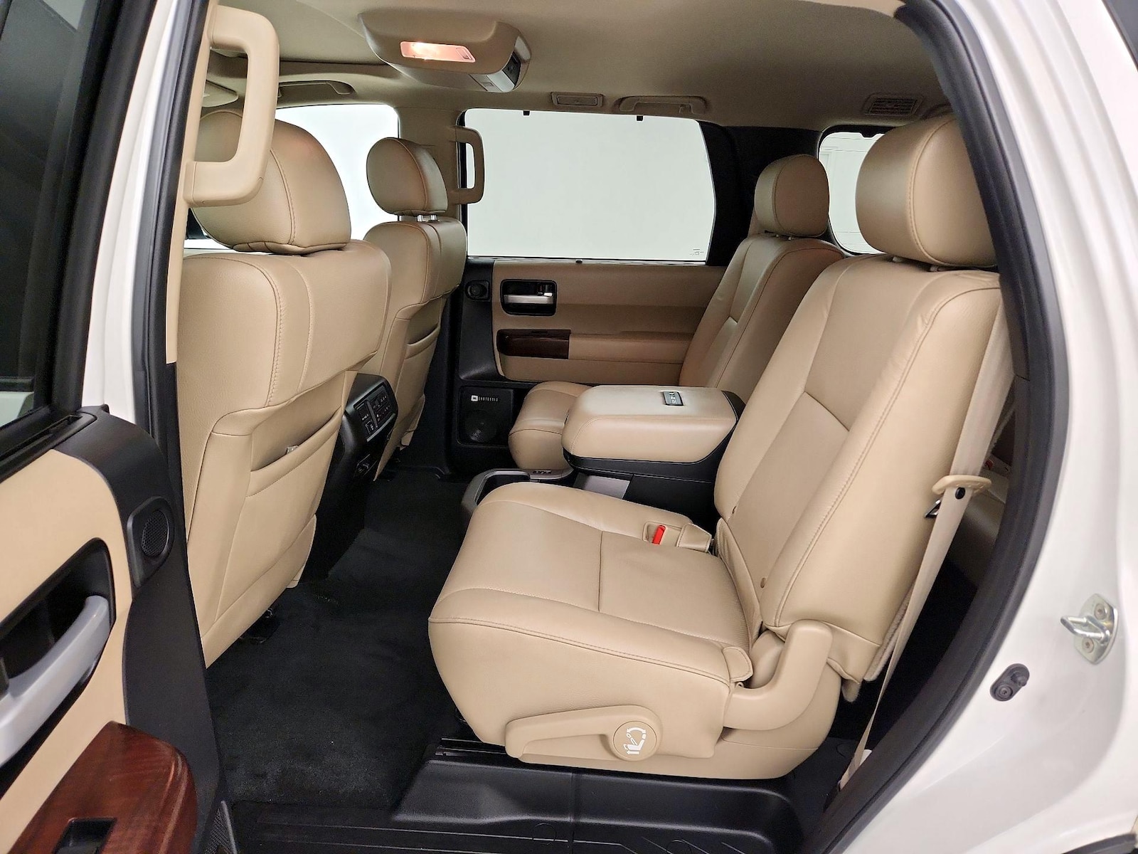 2016 Toyota Sequoia Platinum - Photo 22