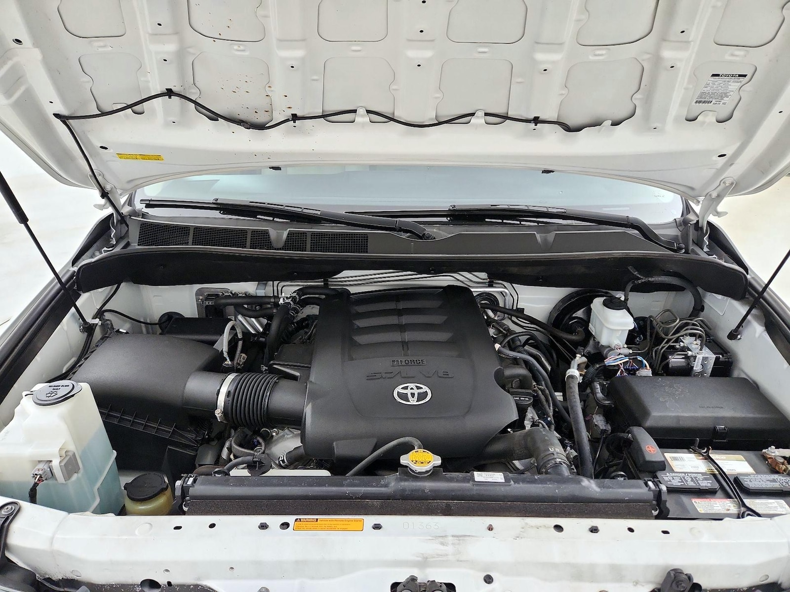 2016 Toyota Sequoia Platinum - Photo 25