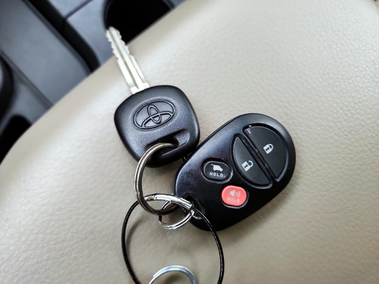 2016 Toyota Sequoia Platinum - Photo 26