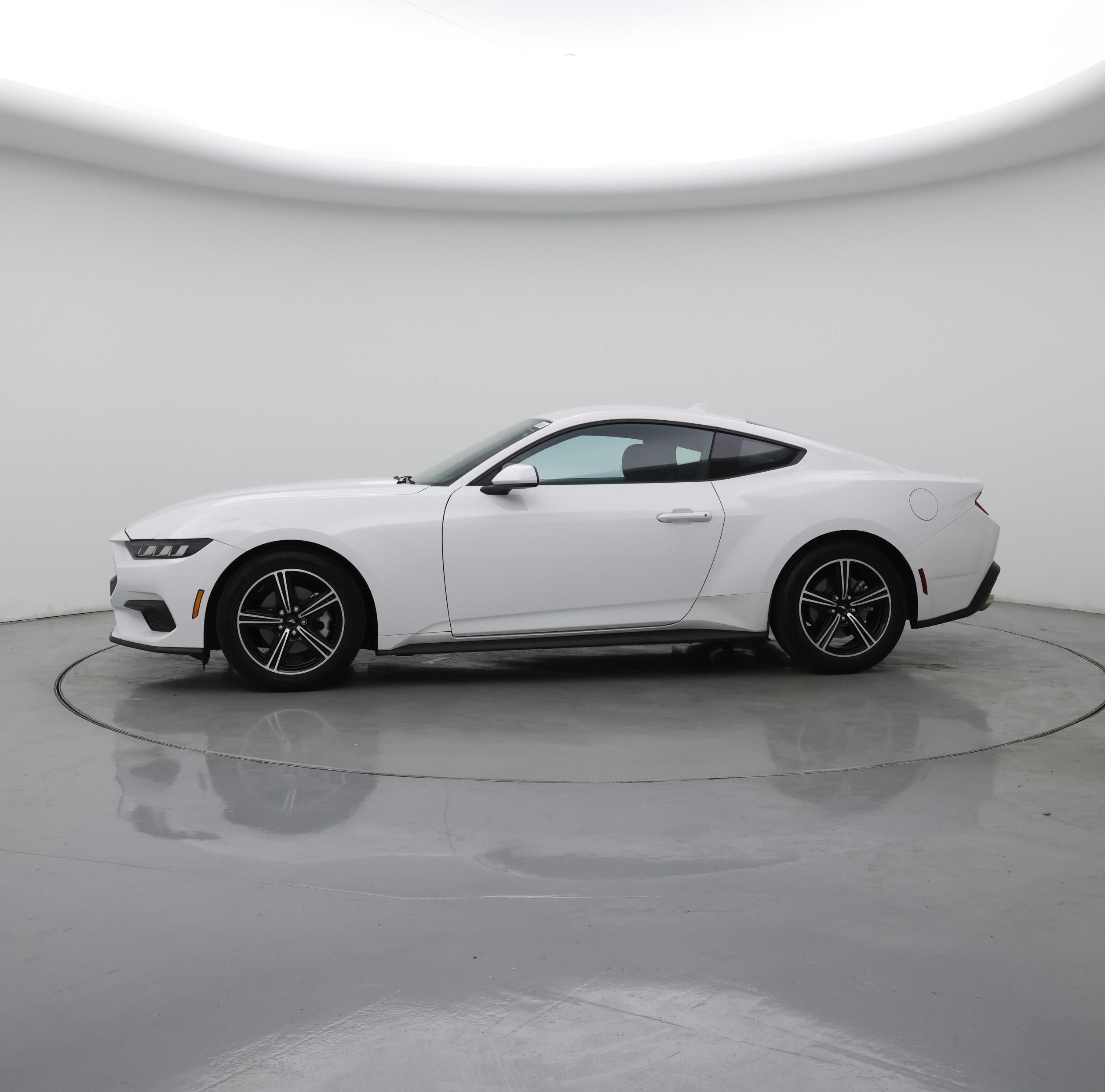 Thumbnail: 2025 Ford Mustang - 3