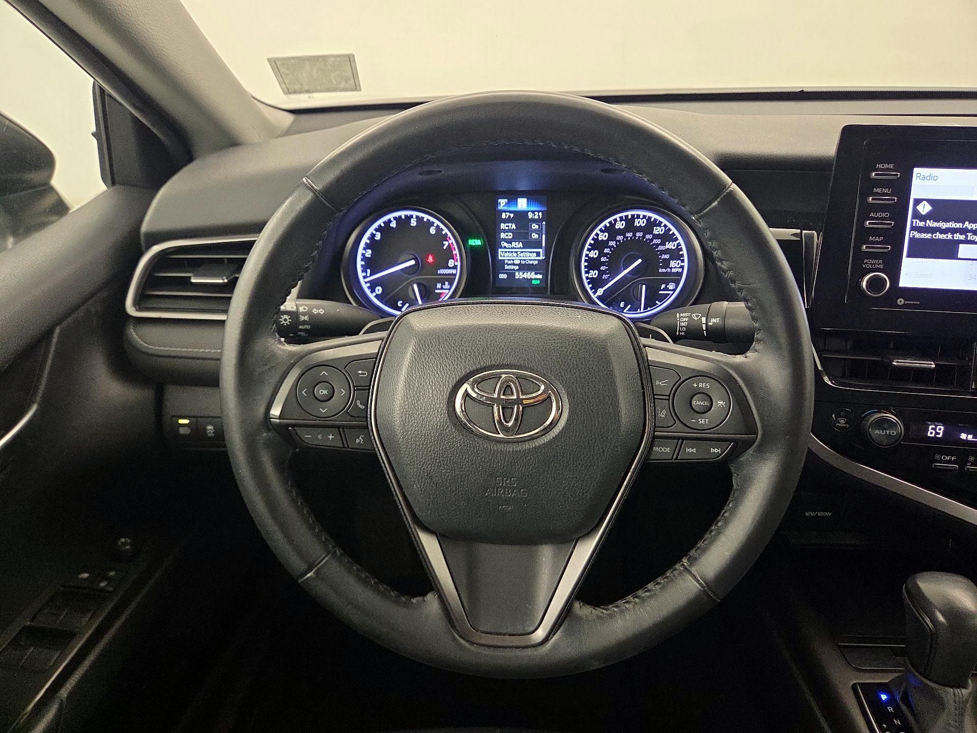 Thumbnail: 2023 Toyota Camry - 10