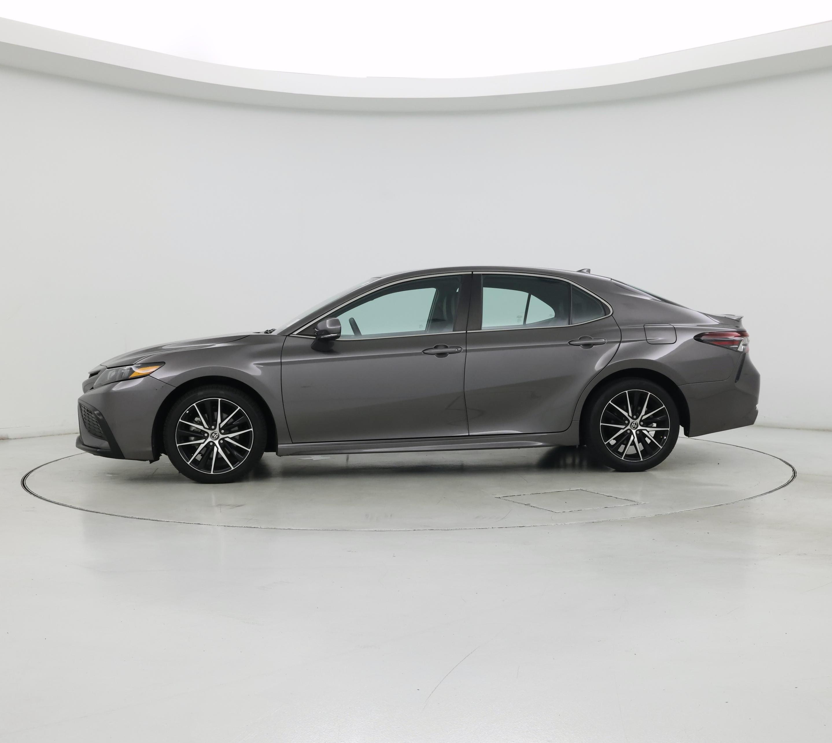 Thumbnail: 2023 Toyota Camry - 7