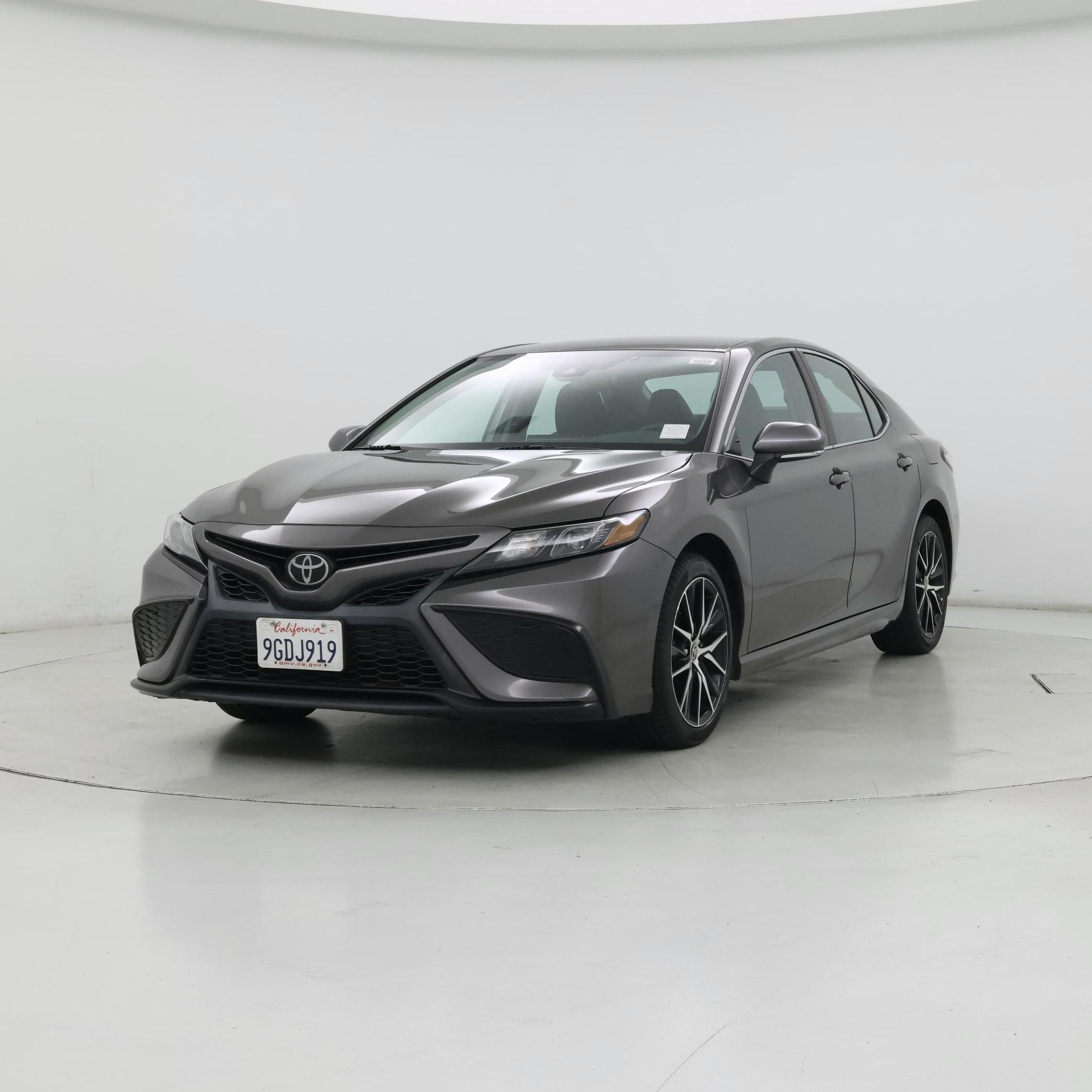 Thumbnail: 2023 Toyota Camry - 8