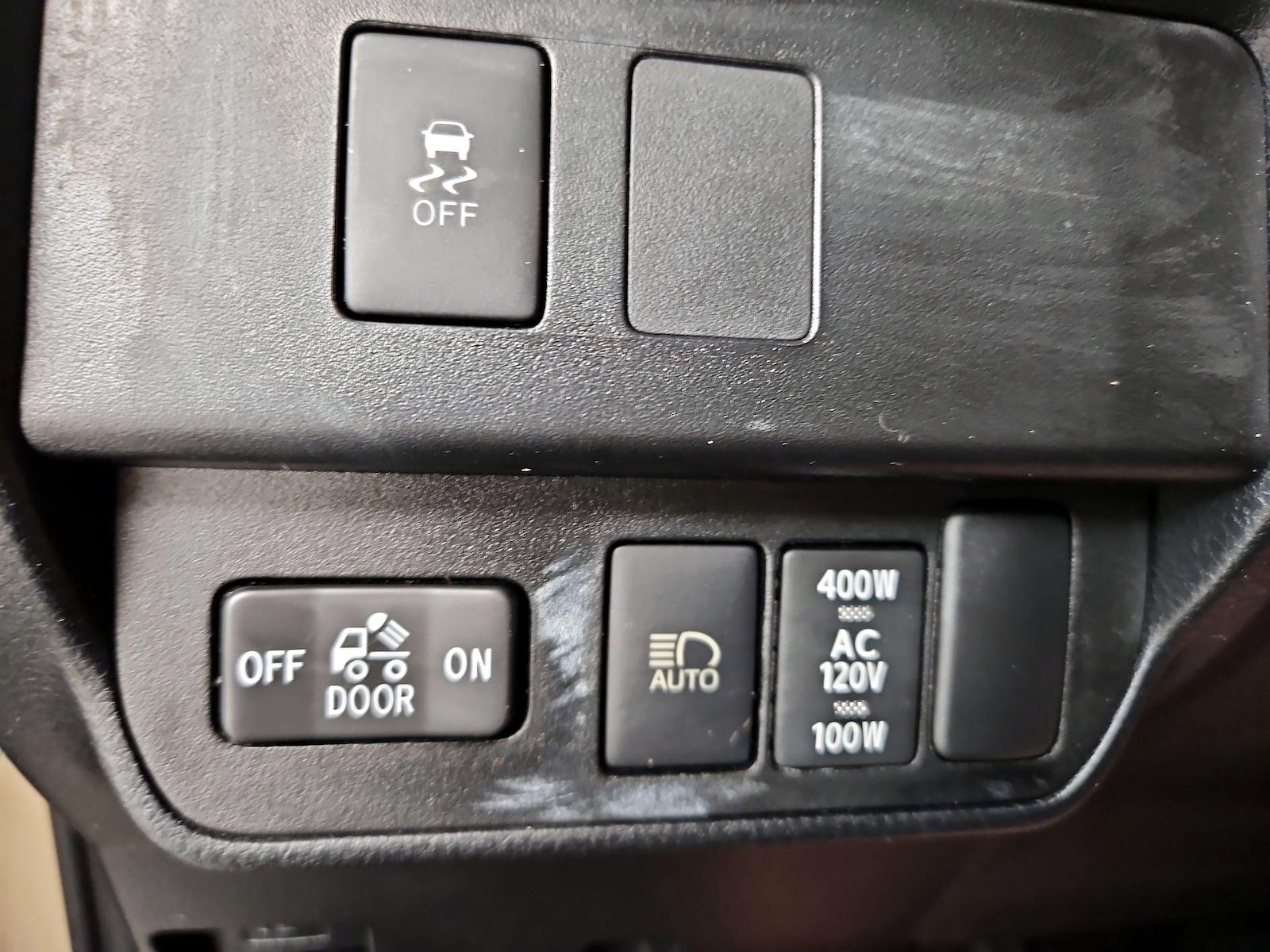 2020 Toyota Tacoma TRD Sport - Photo 14