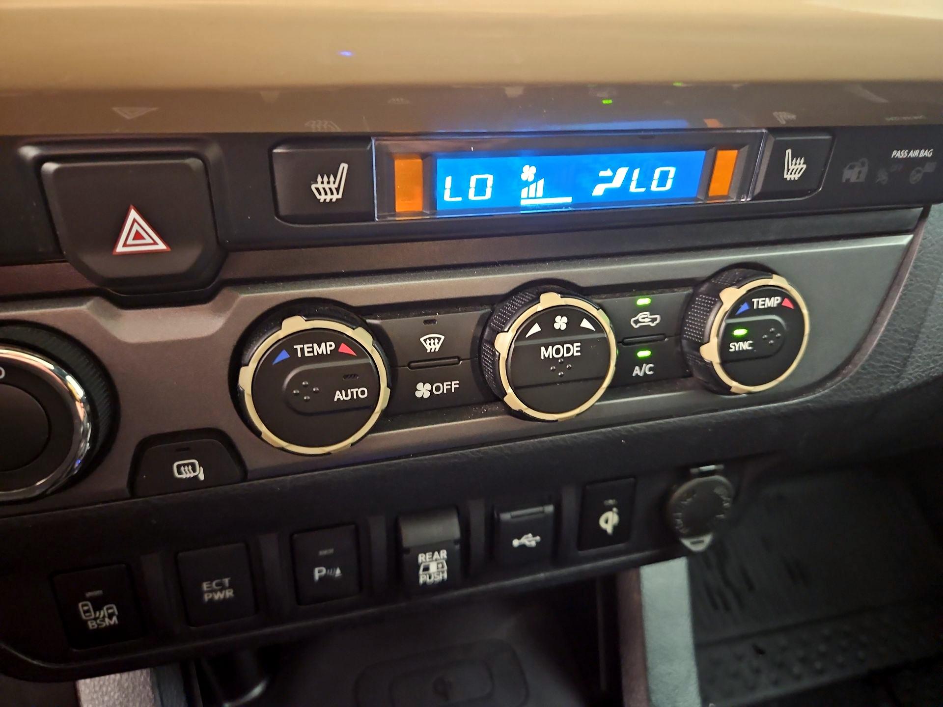 Thumbnail: 2020 Toyota Tacoma - 17