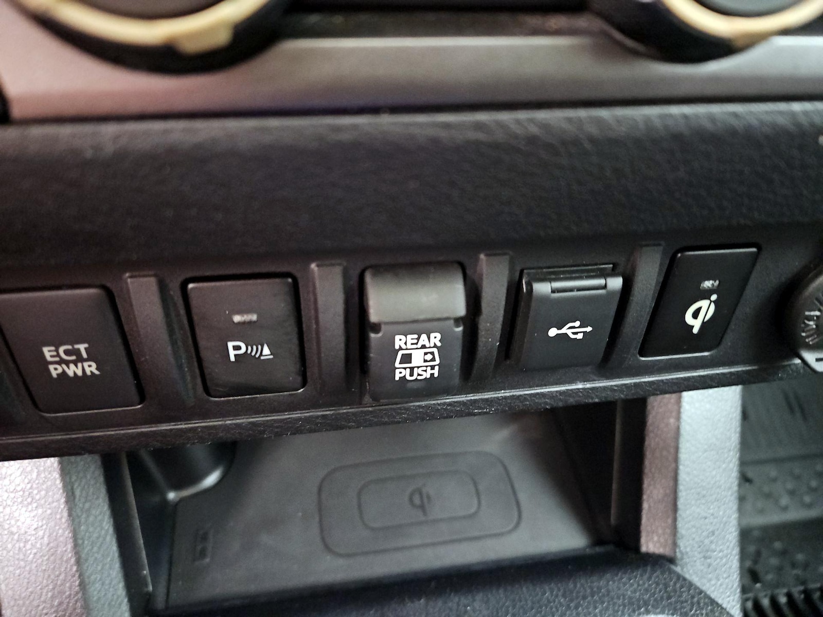 2020 Toyota Tacoma TRD Sport - Photo 20