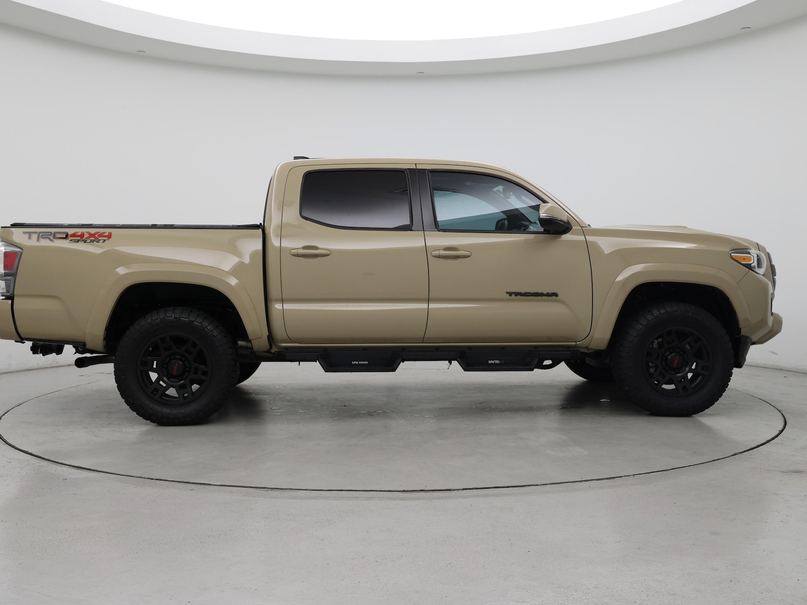 2020 Toyota Tacoma TRD Sport - Photo 8