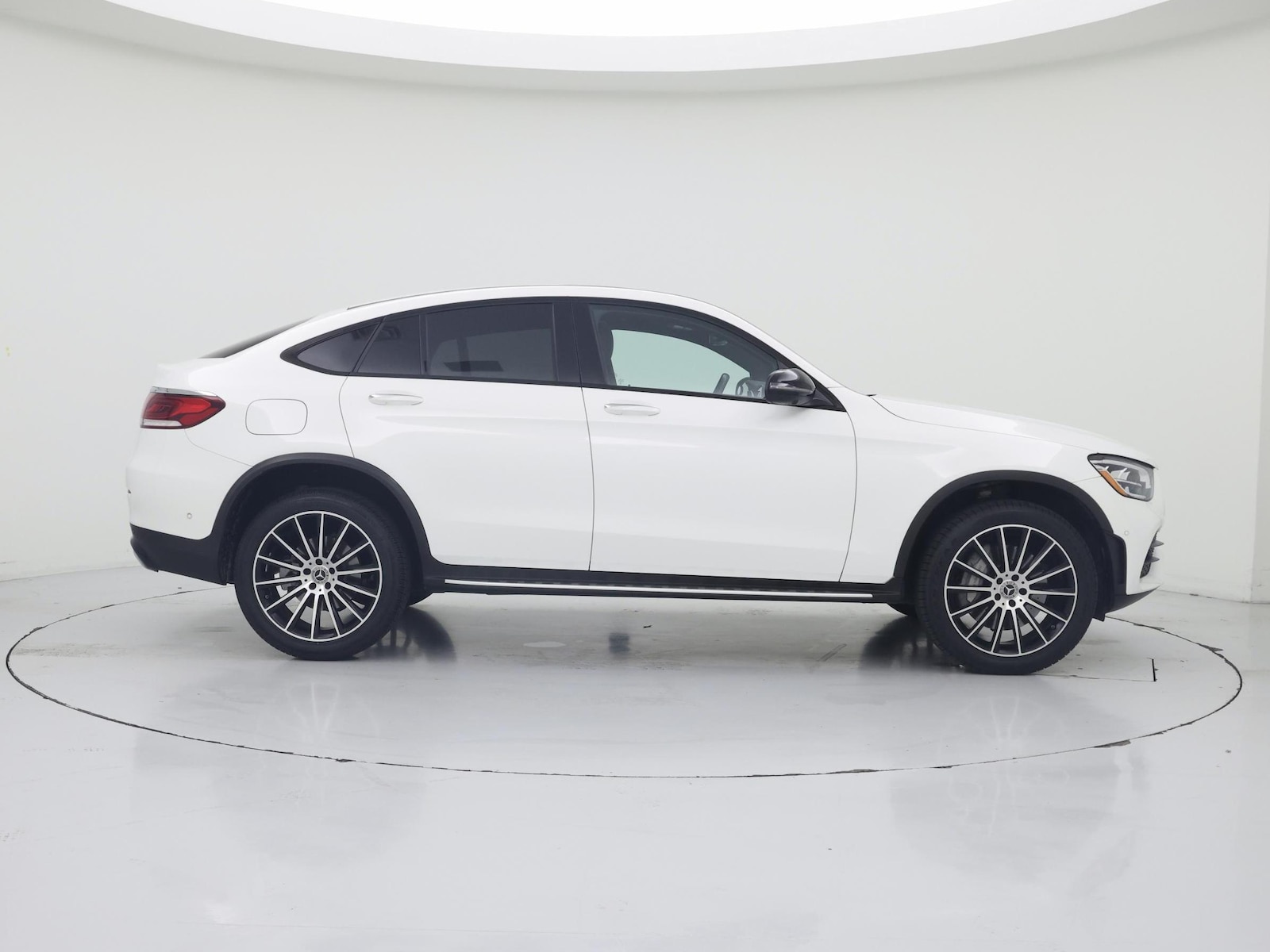2023 Mercedes-Benz GLC Coupe GLC300 - Photo 8