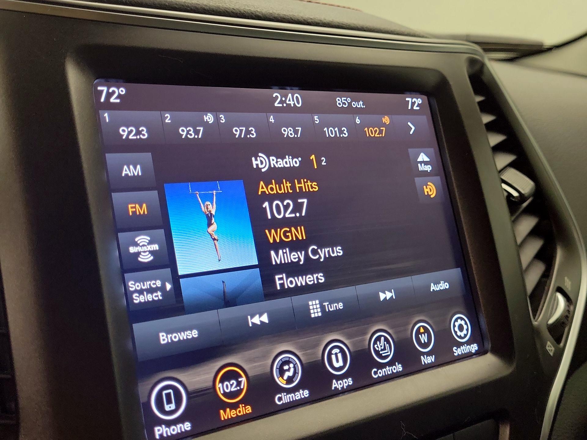 Thumbnail: 2021 Jeep Cherokee - 16