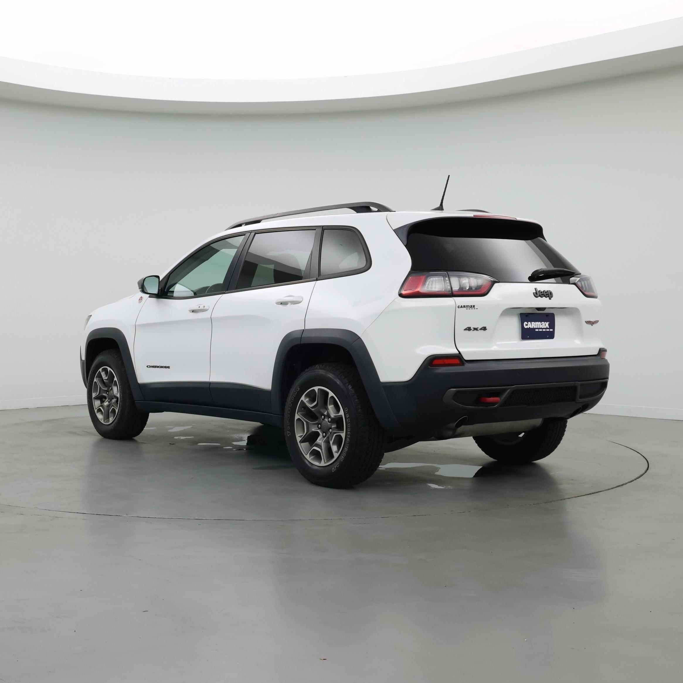 Thumbnail: 2021 Jeep Cherokee - 2