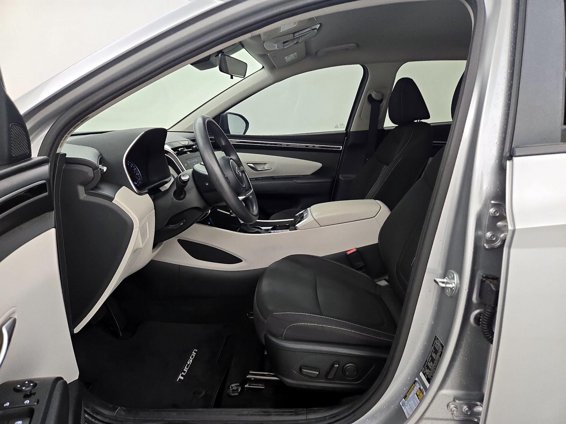 Thumbnail: 2023 Hyundai Tucson - 11