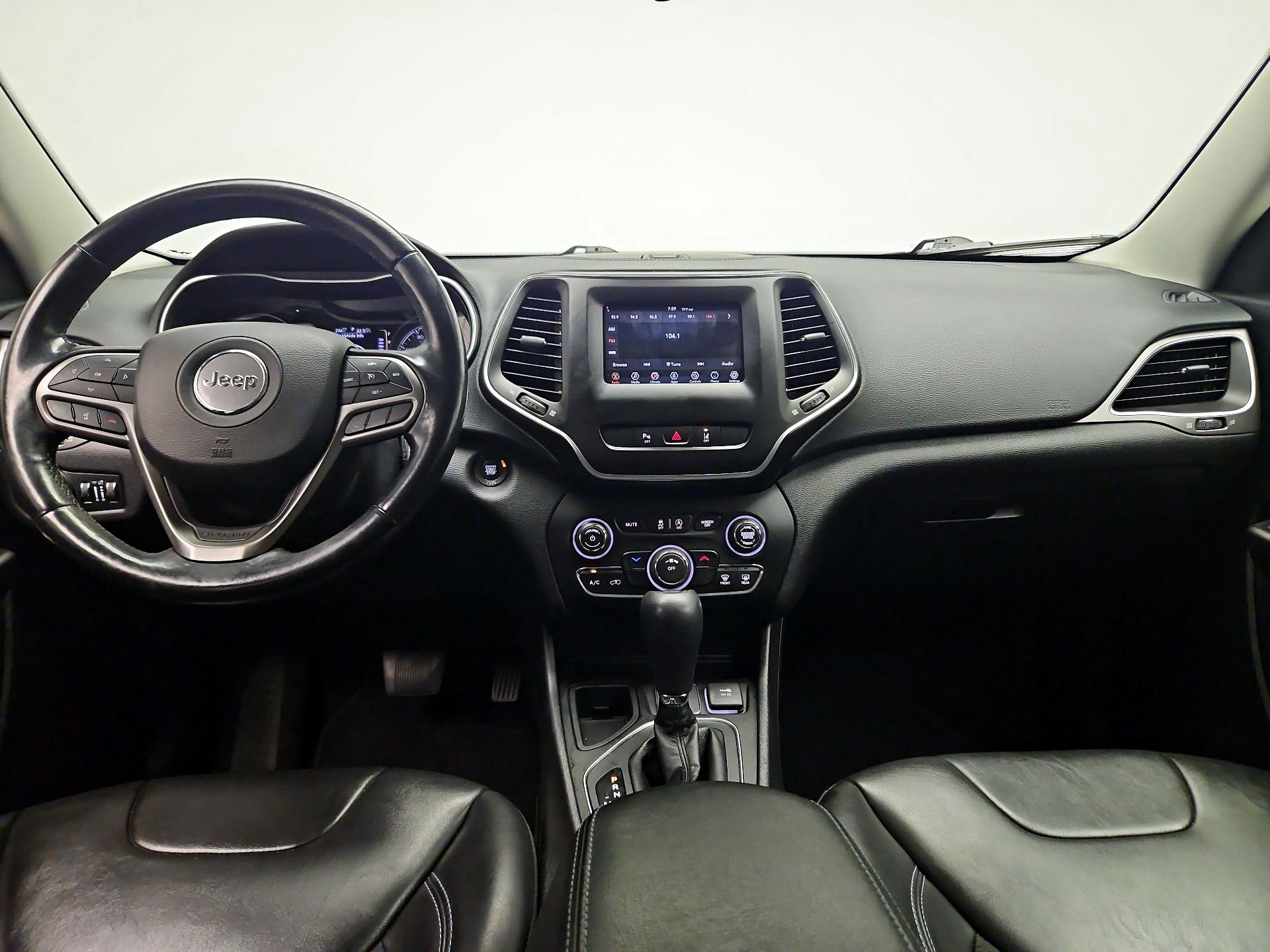 Thumbnail: 2021 Jeep Cherokee - 9