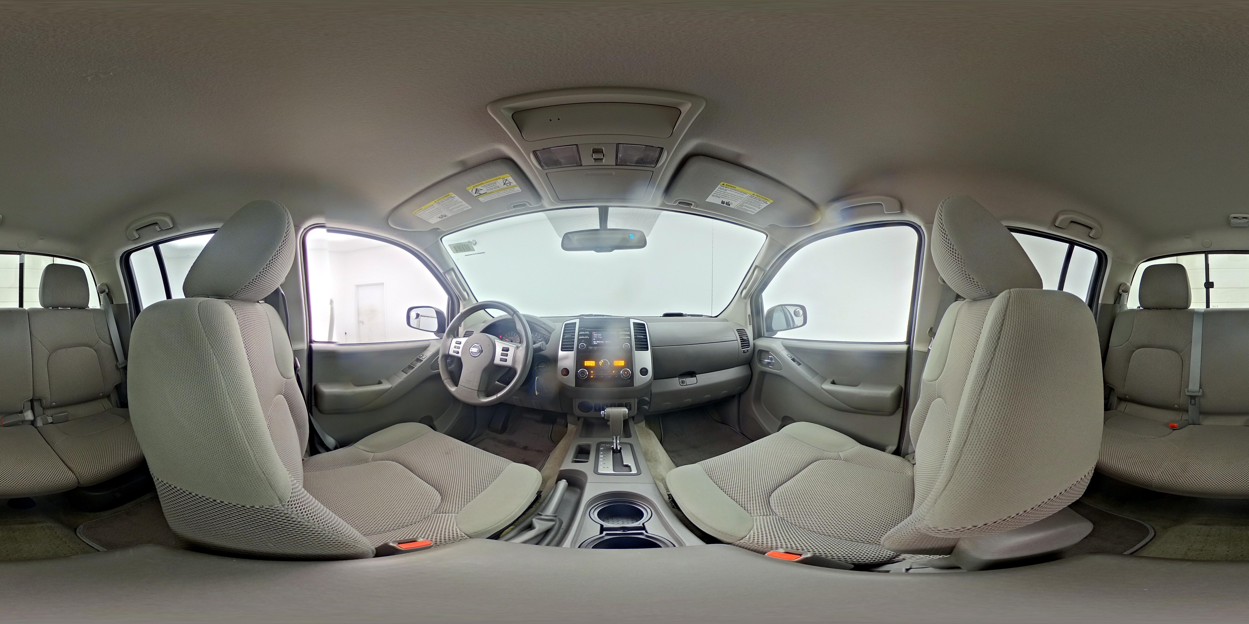 2014 Nissan Frontier SV - Photo 24