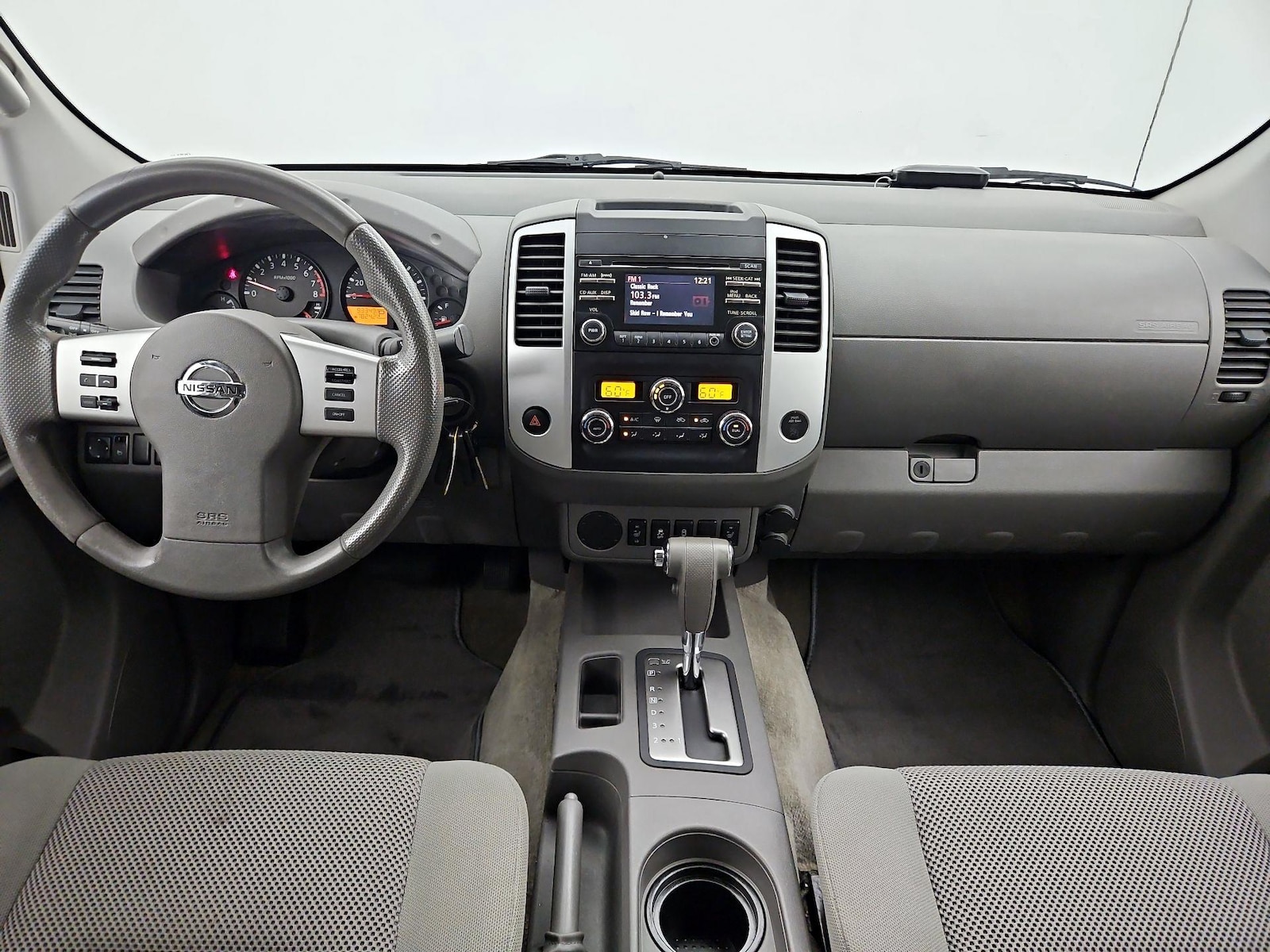 2014 Nissan Frontier SV - Photo 10