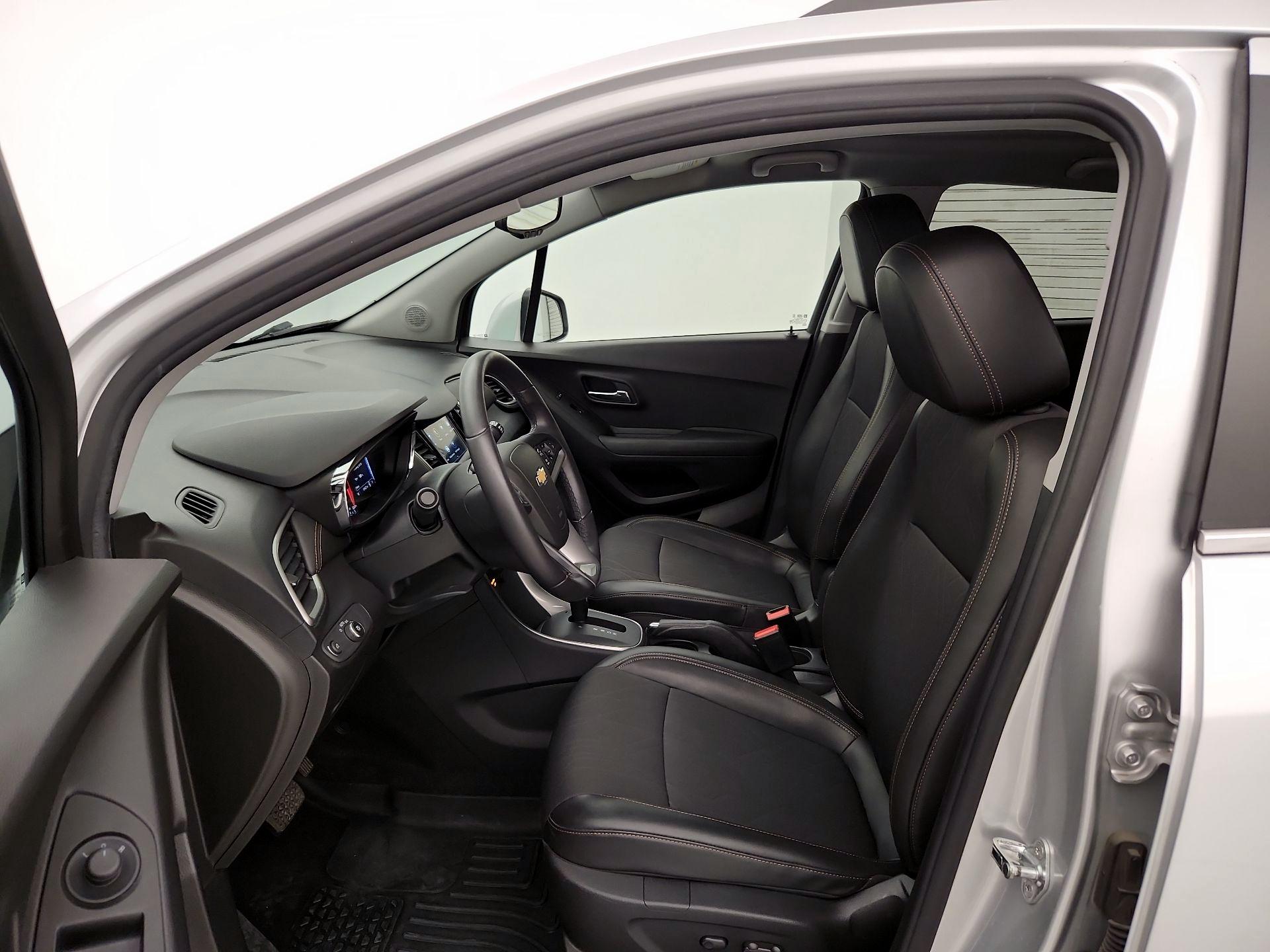 Thumbnail: 2018 Chevrolet Trax - 11