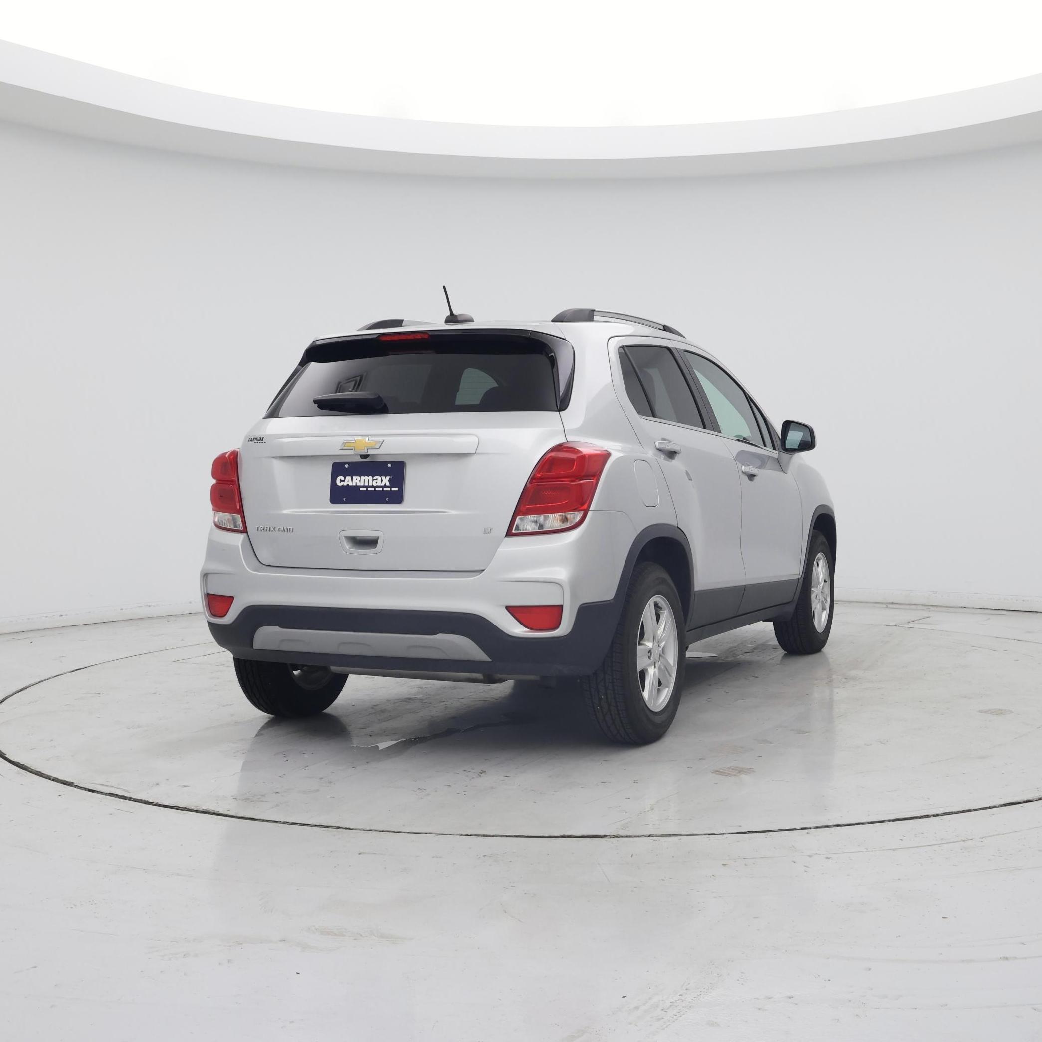 Thumbnail: 2018 Chevrolet Trax - 8