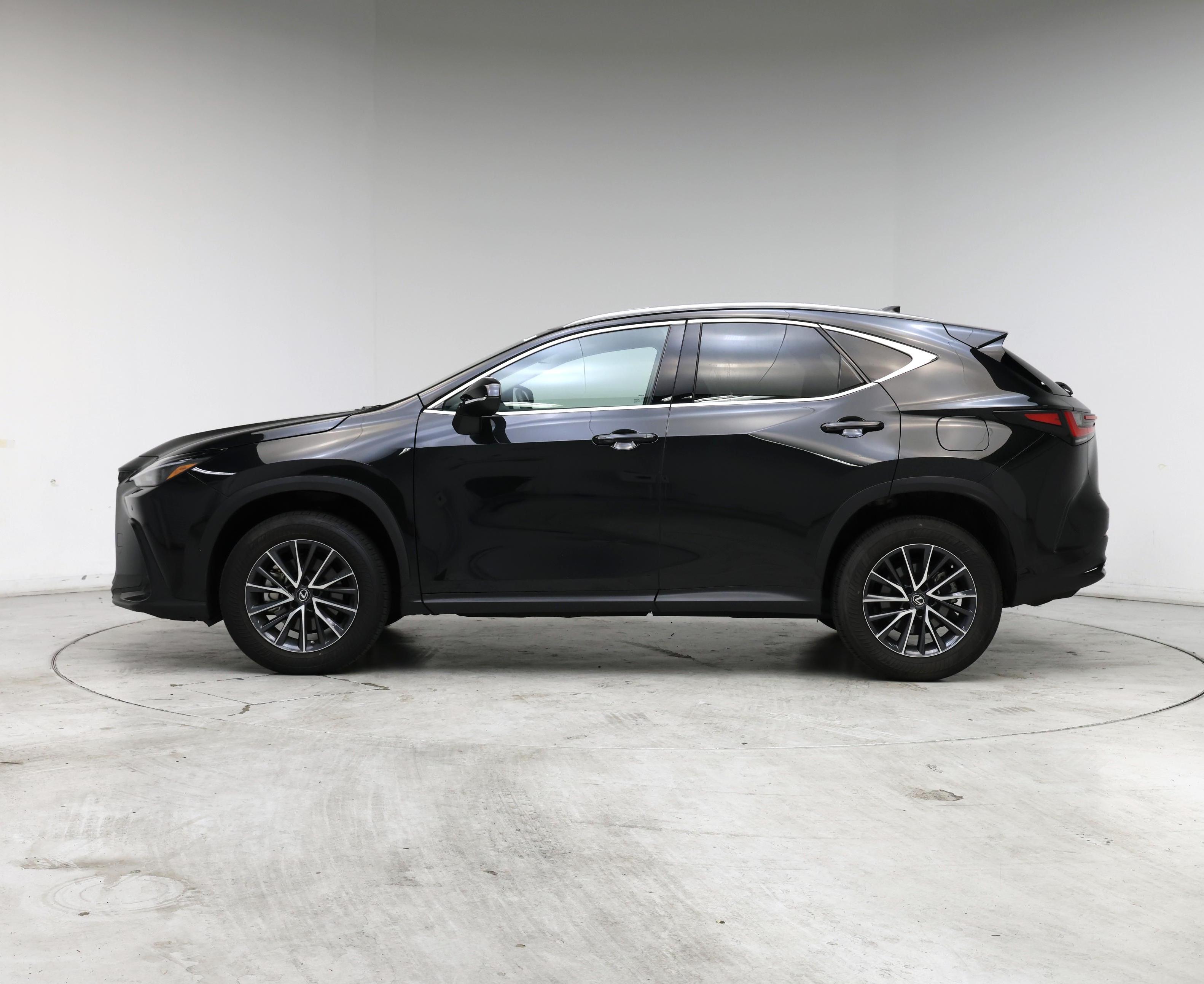 Thumbnail: 2023 Lexus NX - 3