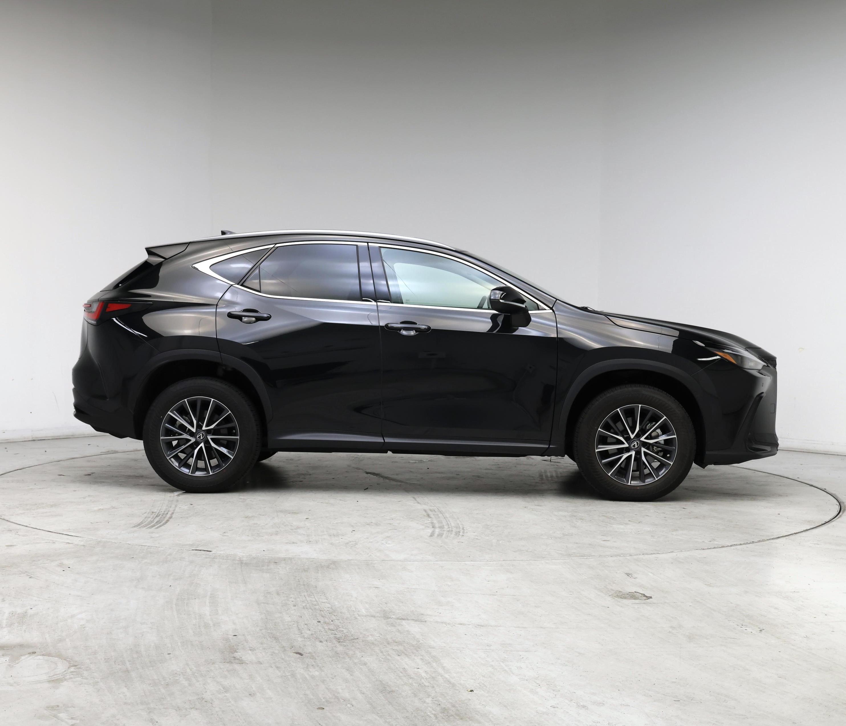 Thumbnail: 2023 Lexus NX - 7