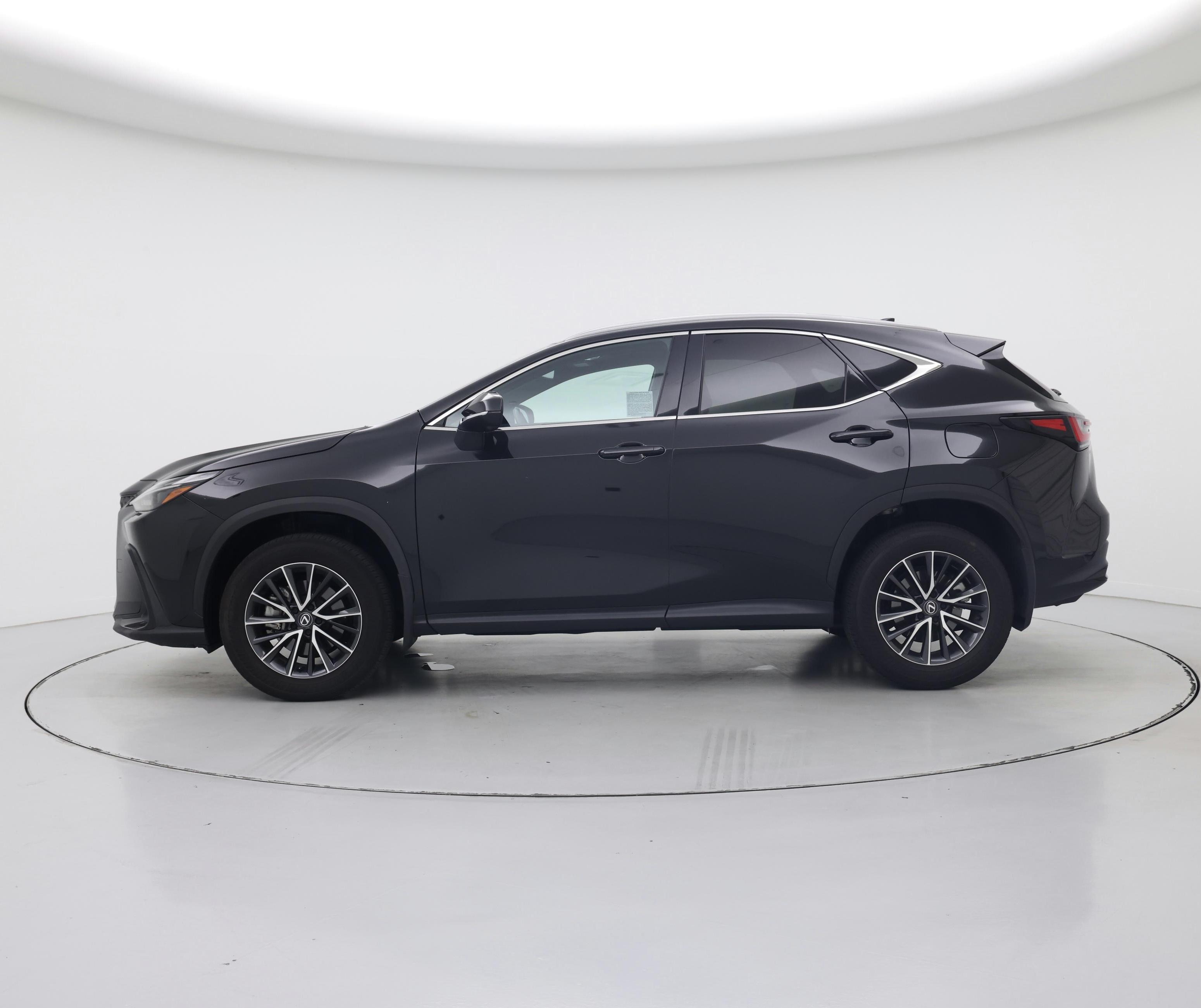 Thumbnail: 2024 Lexus NX - 3