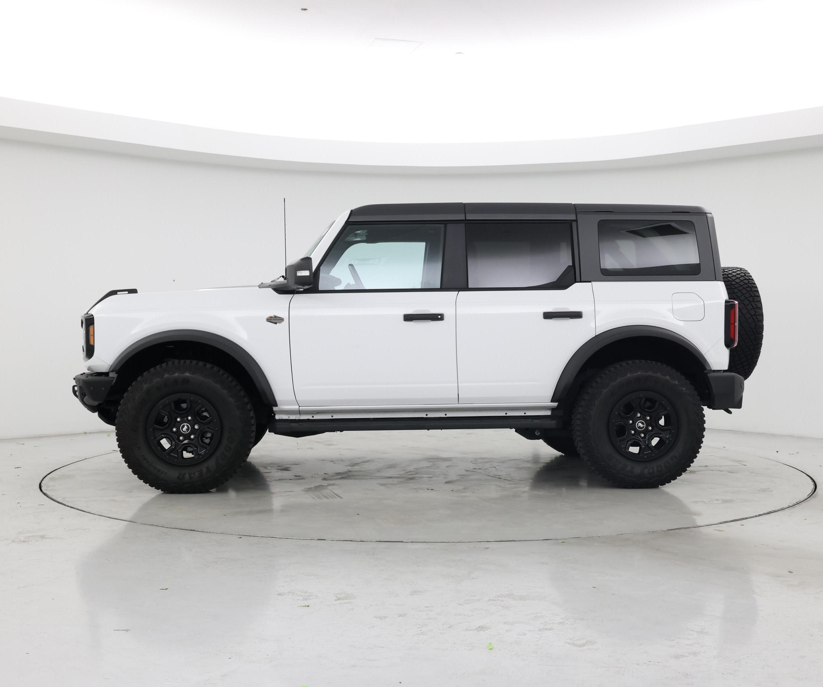 Thumbnail: 2024 Ford Bronco - 3