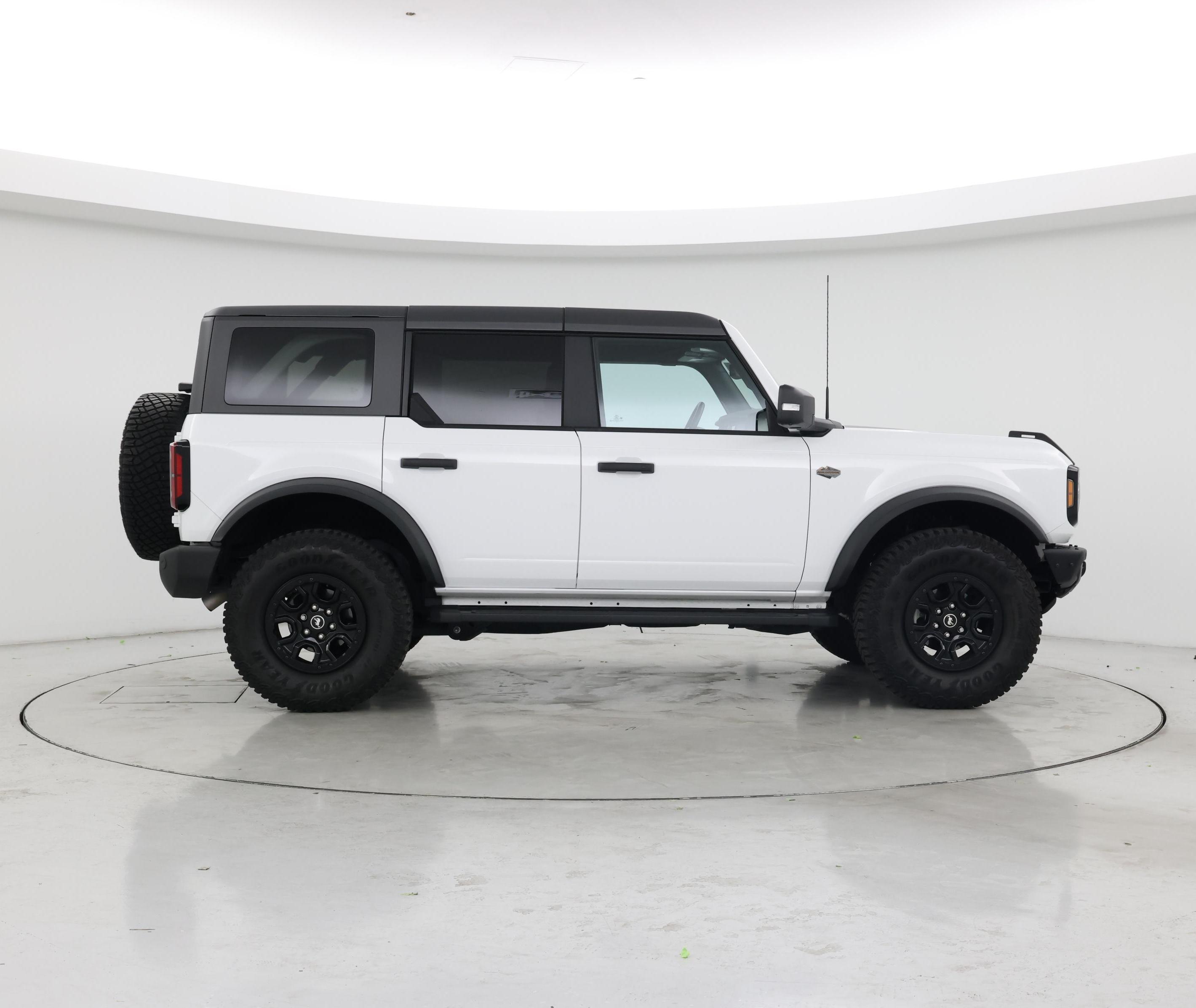 Thumbnail: 2024 Ford Bronco - 7