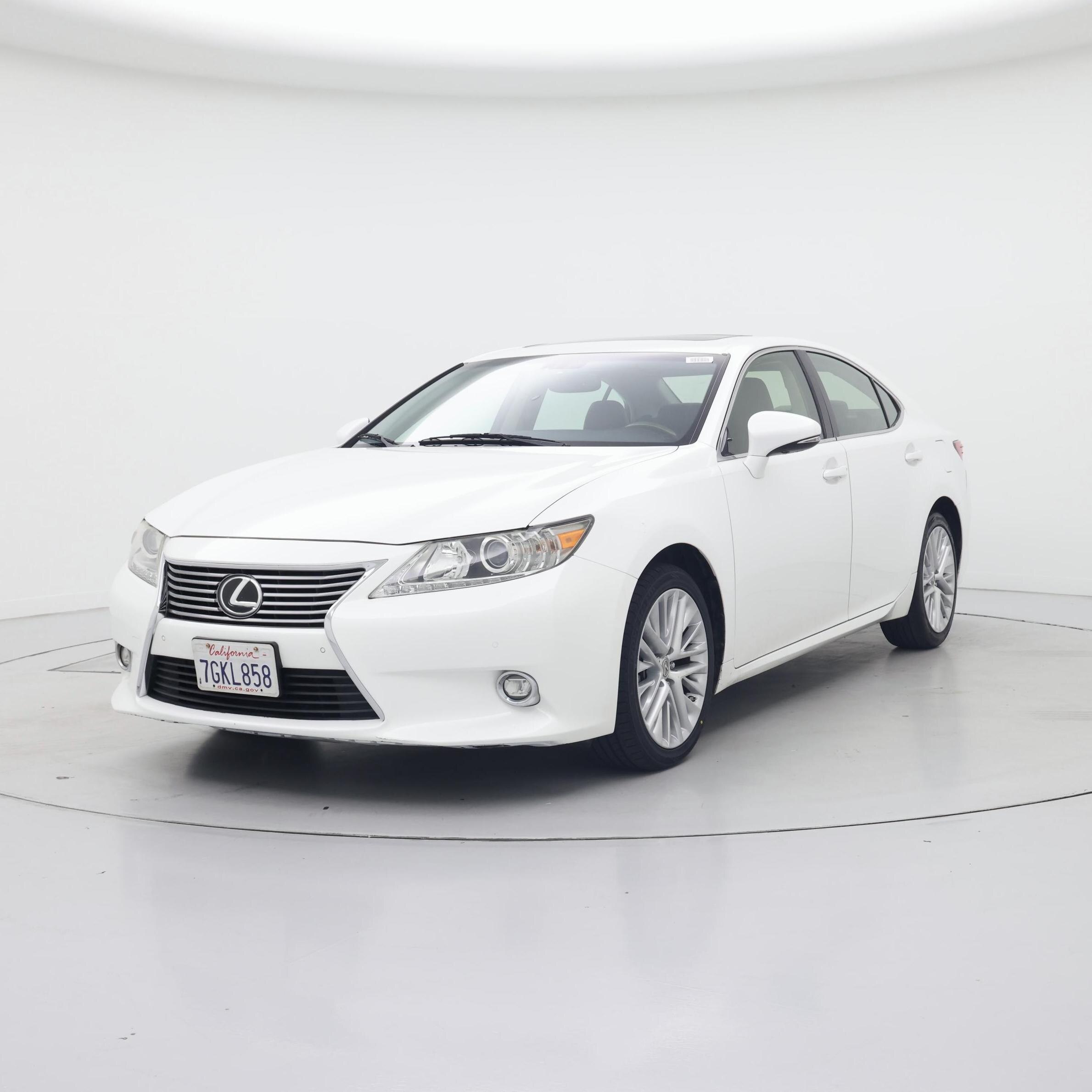 Thumbnail: 2014 Lexus ES - 4