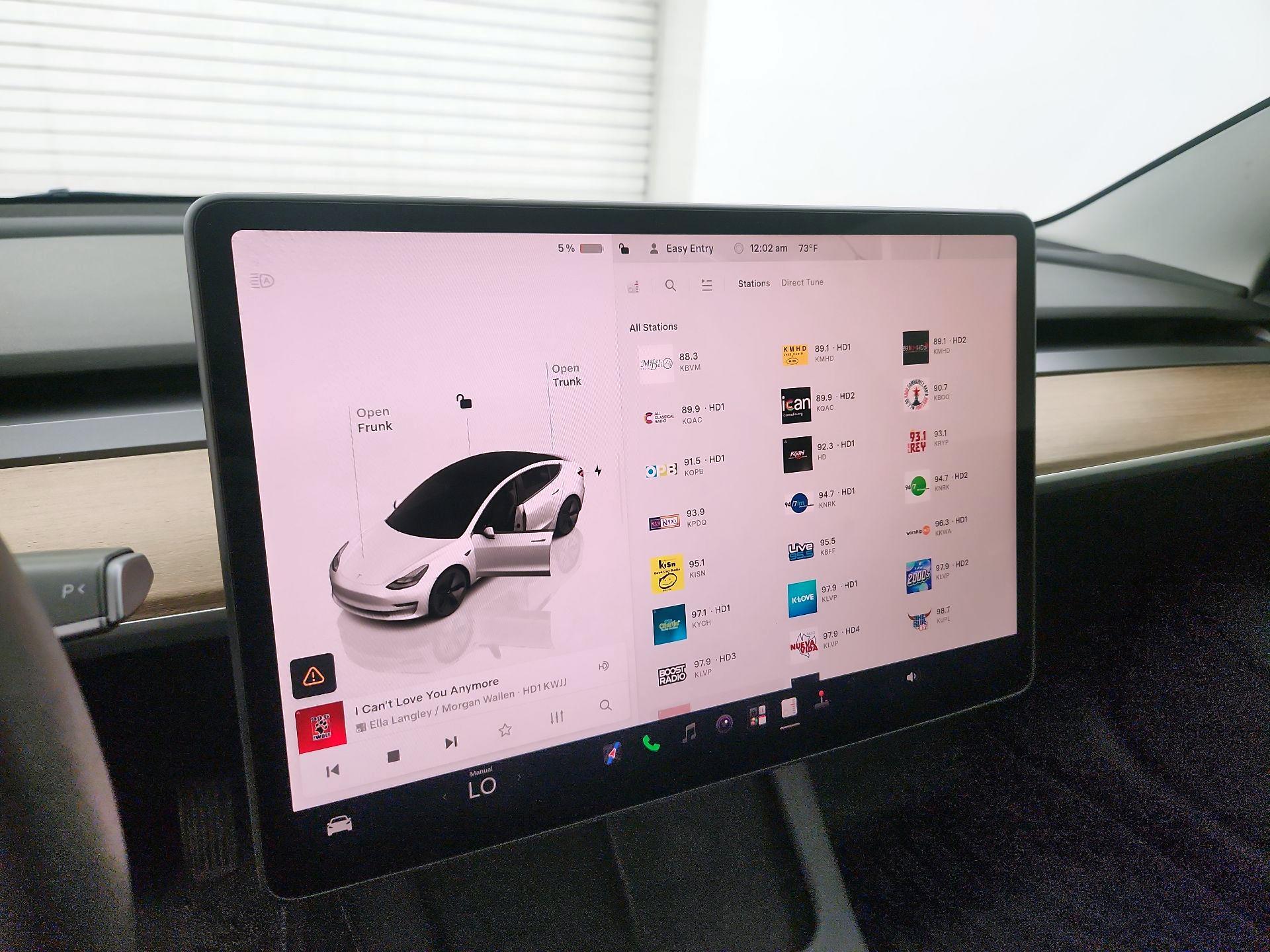 Thumbnail: 2023 Tesla Model 3 - 15